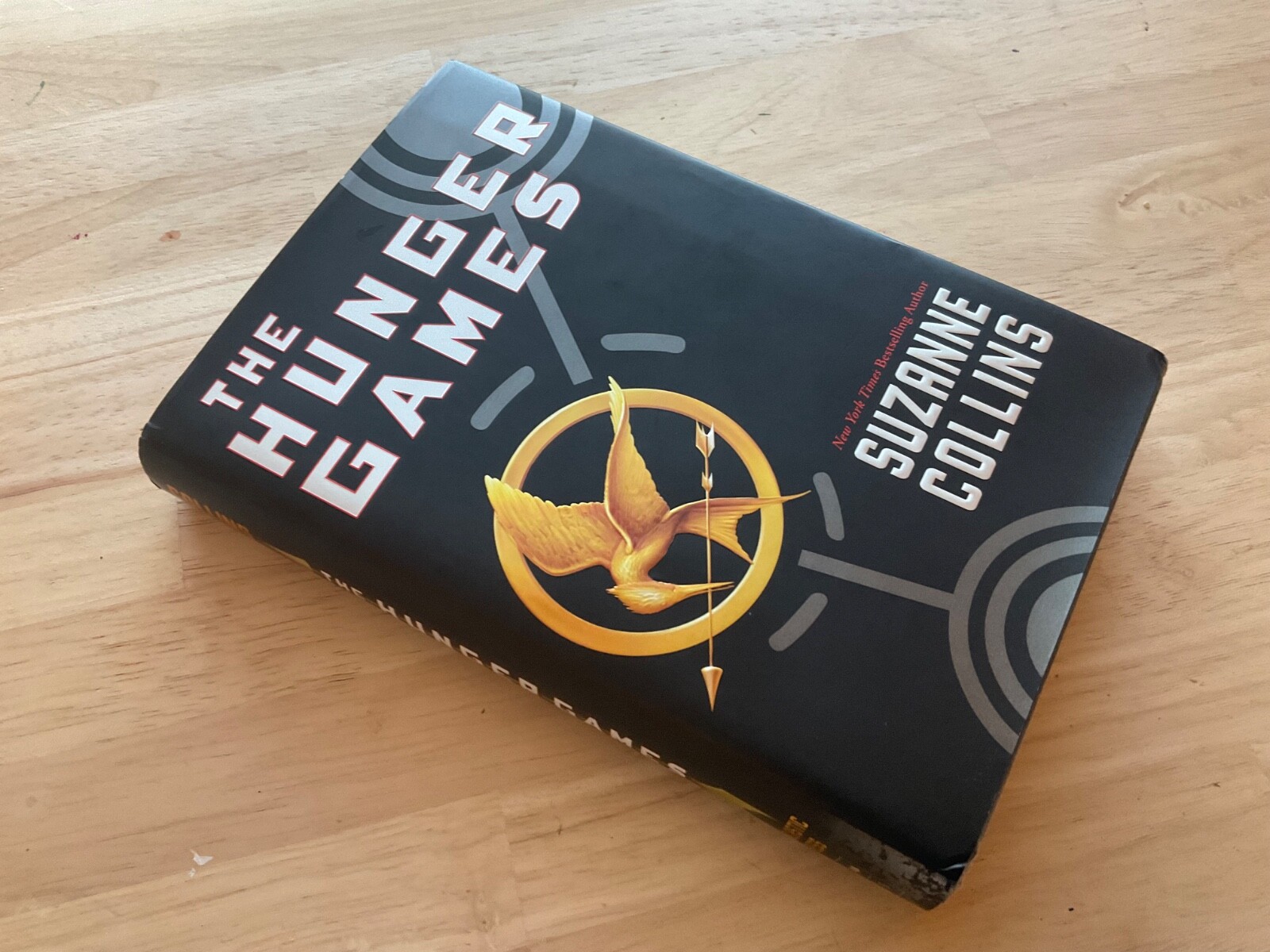 The Hunger Games Suzanne Collins 2008 First Edition 20th Gold Spine Print 2011