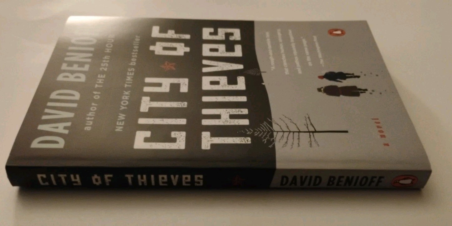 City of Thieves: Novel By David Benioff Paperback
