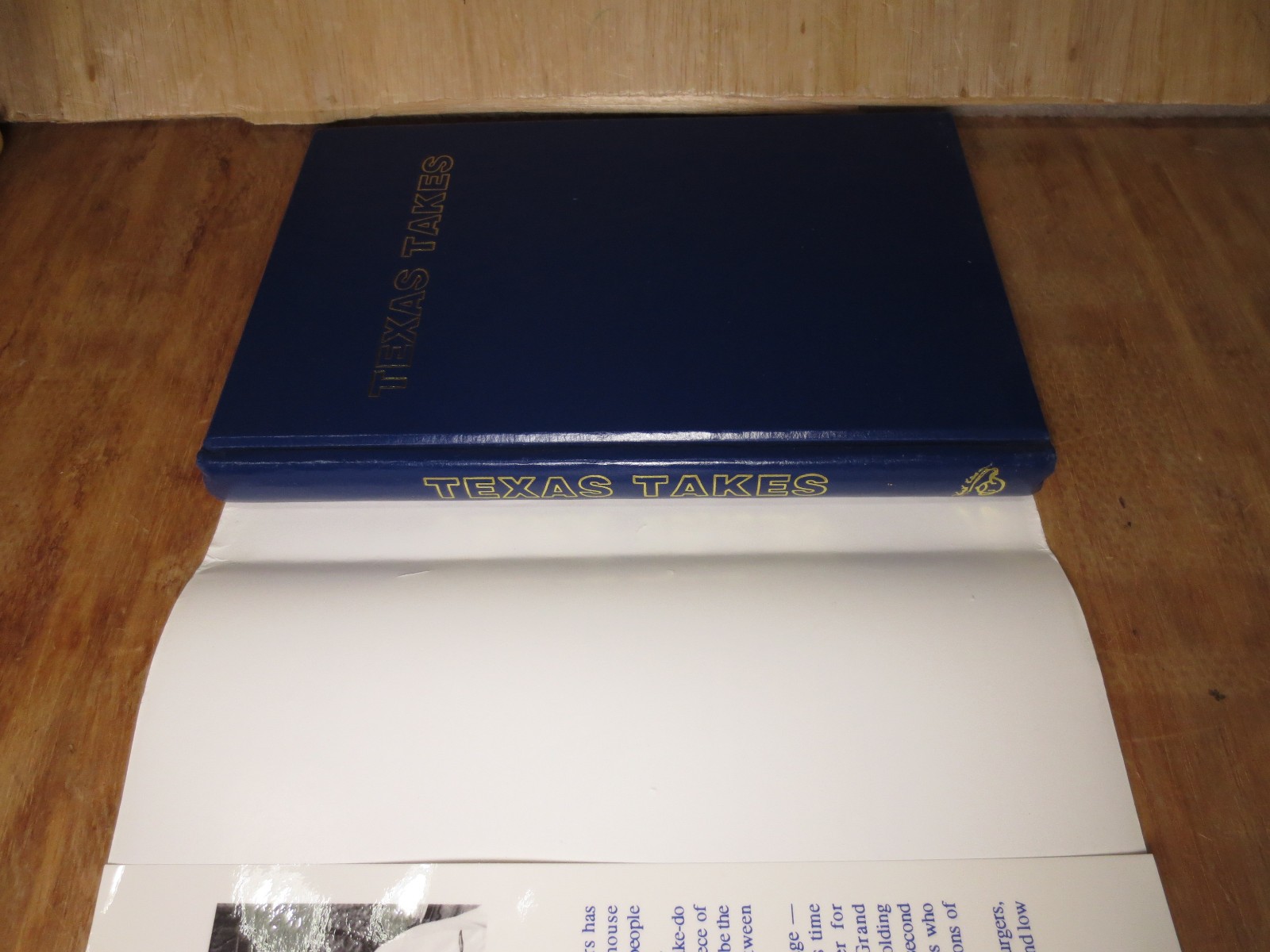 TEXAS TAKES BY L. C. “Big Daddy” SUMMERS – SIGNED FIRST EDITION HARDCOVER 1993