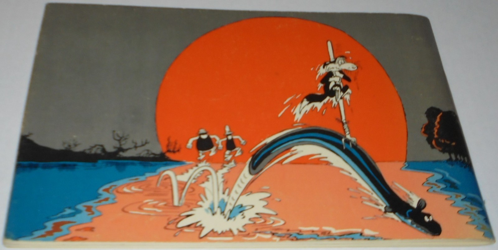 FOOTROT FLATS BOOK BY MURRAY BALL 1980 VINTAGE 26CM X 17CM