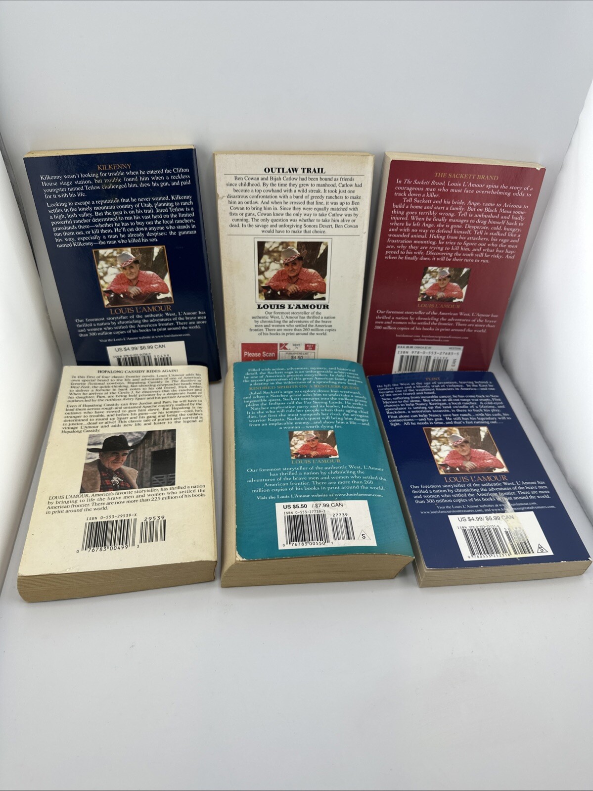 Lot of 6- LOUIS L’AMOUR – Paperback Western Books – Mixed Titles