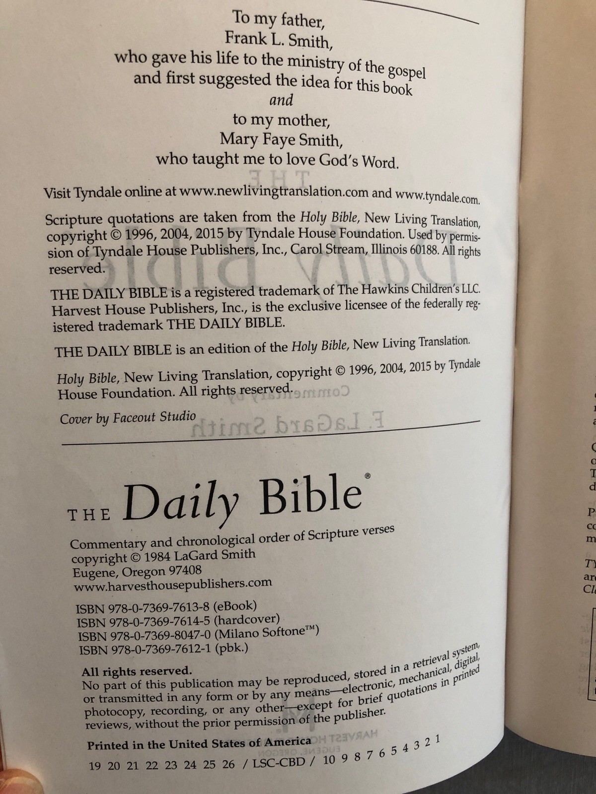 Daily Bible (NLT) by F. LaGard Smith (2015, Paperback)