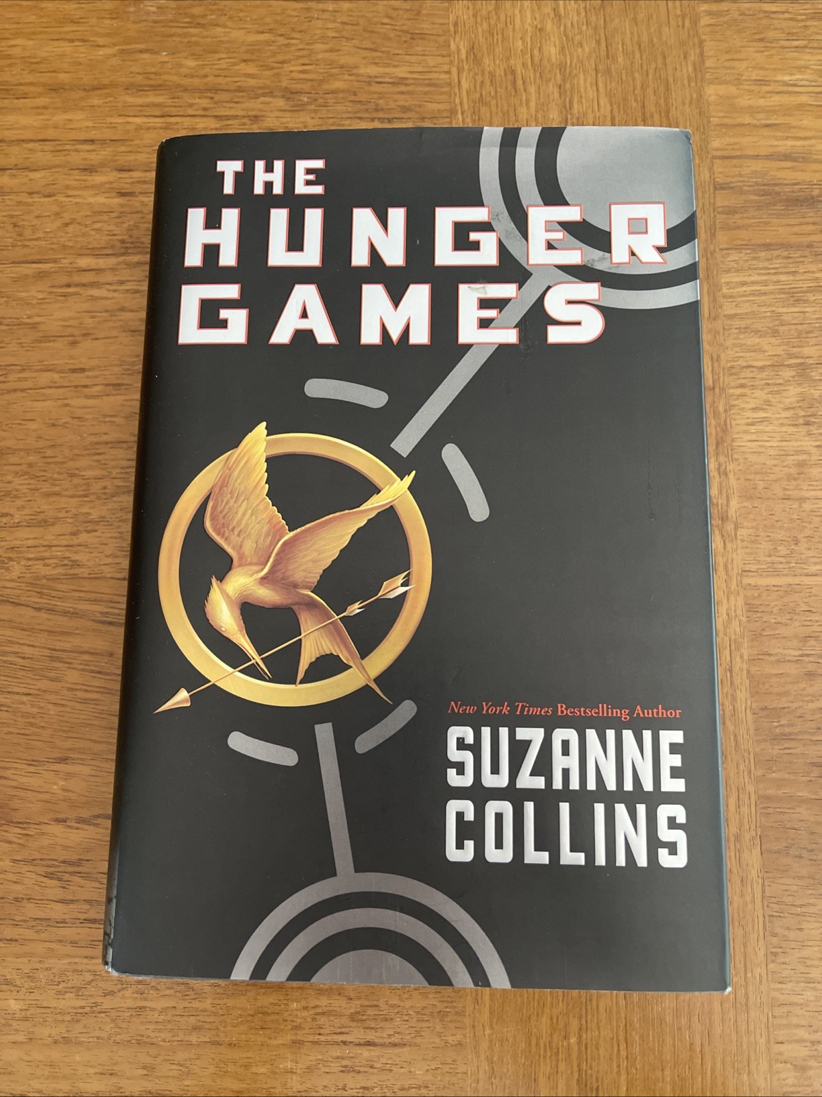 THE HUNGER GAMES – FIRST EDITION  – VERY GOOD