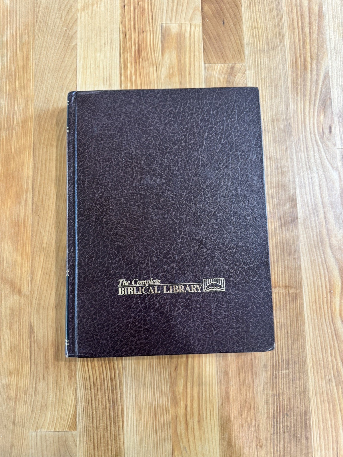 The Complete Biblical Library: Hebrews-Jude Vol 9 Gospel Publishing House 1989