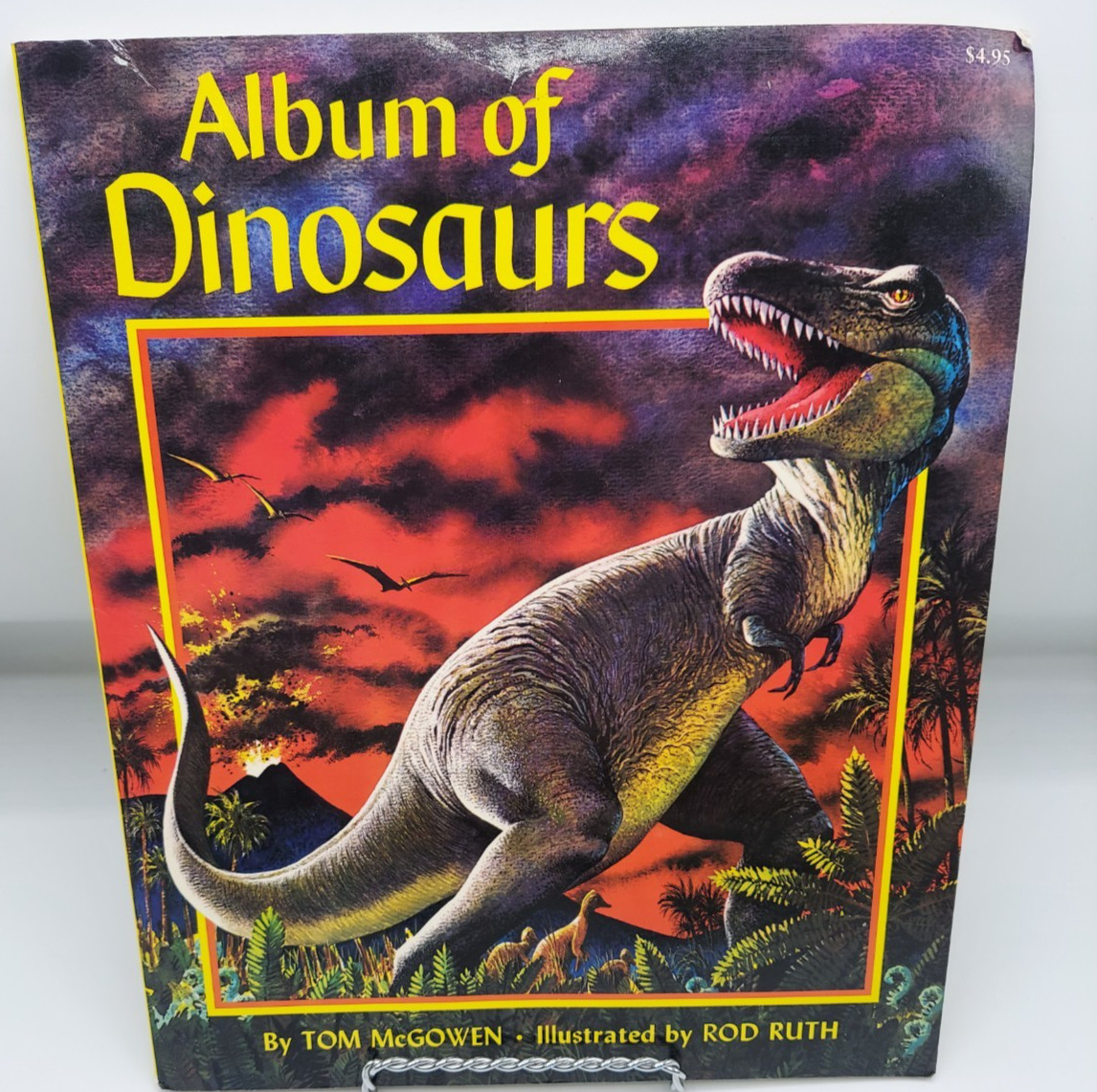 Vintage 1987 Album Of Dinosaurs Paperback Book By Tom McGowen