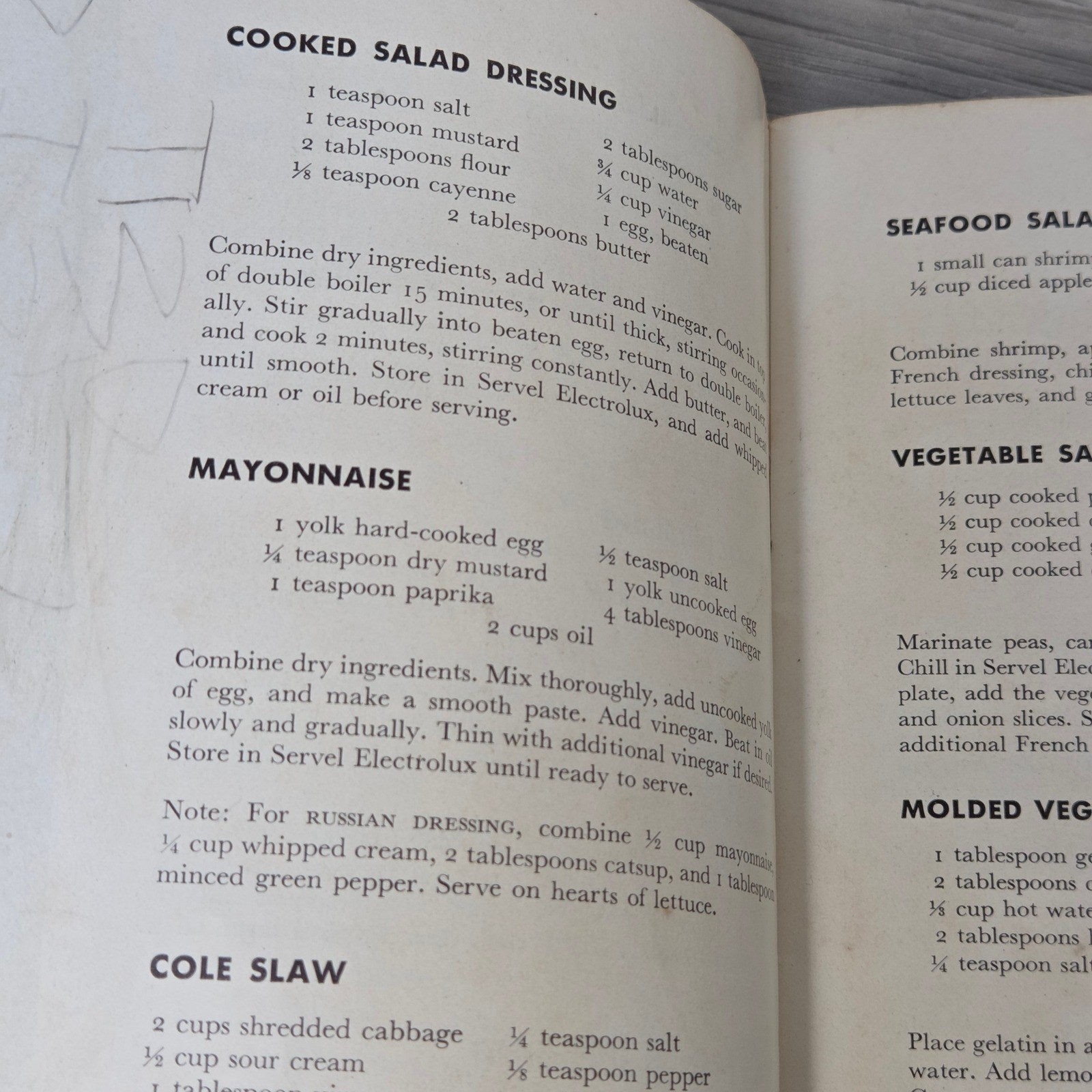 Vintage Servel Electrolux Cookbook – Making the Most of Your Servel – 1940s/50s