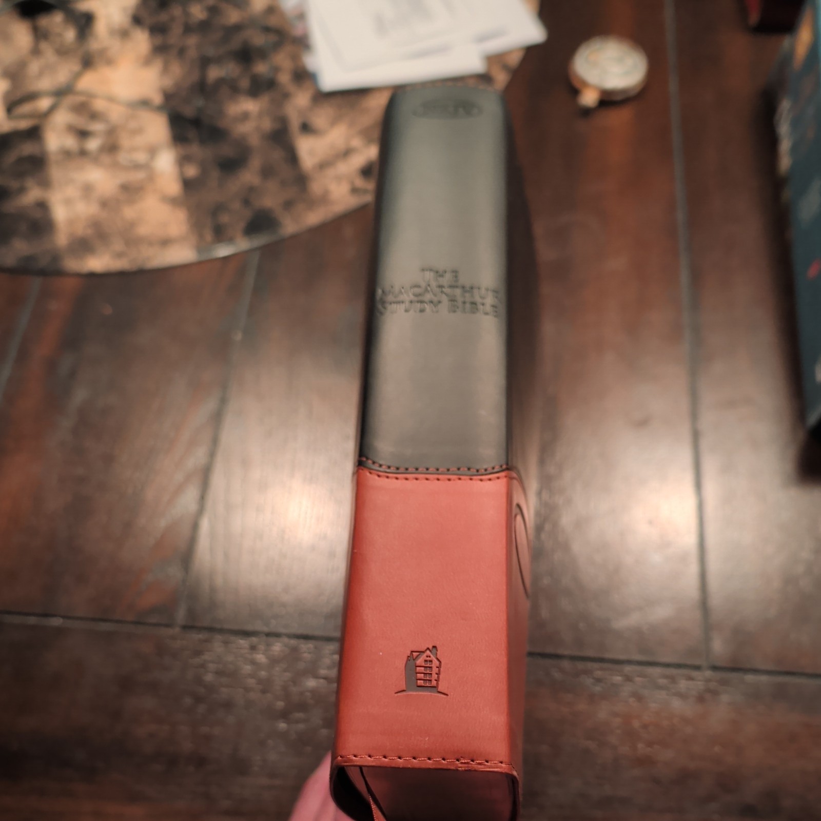 john macarthur study bible nkjv – Leather soft, NIB