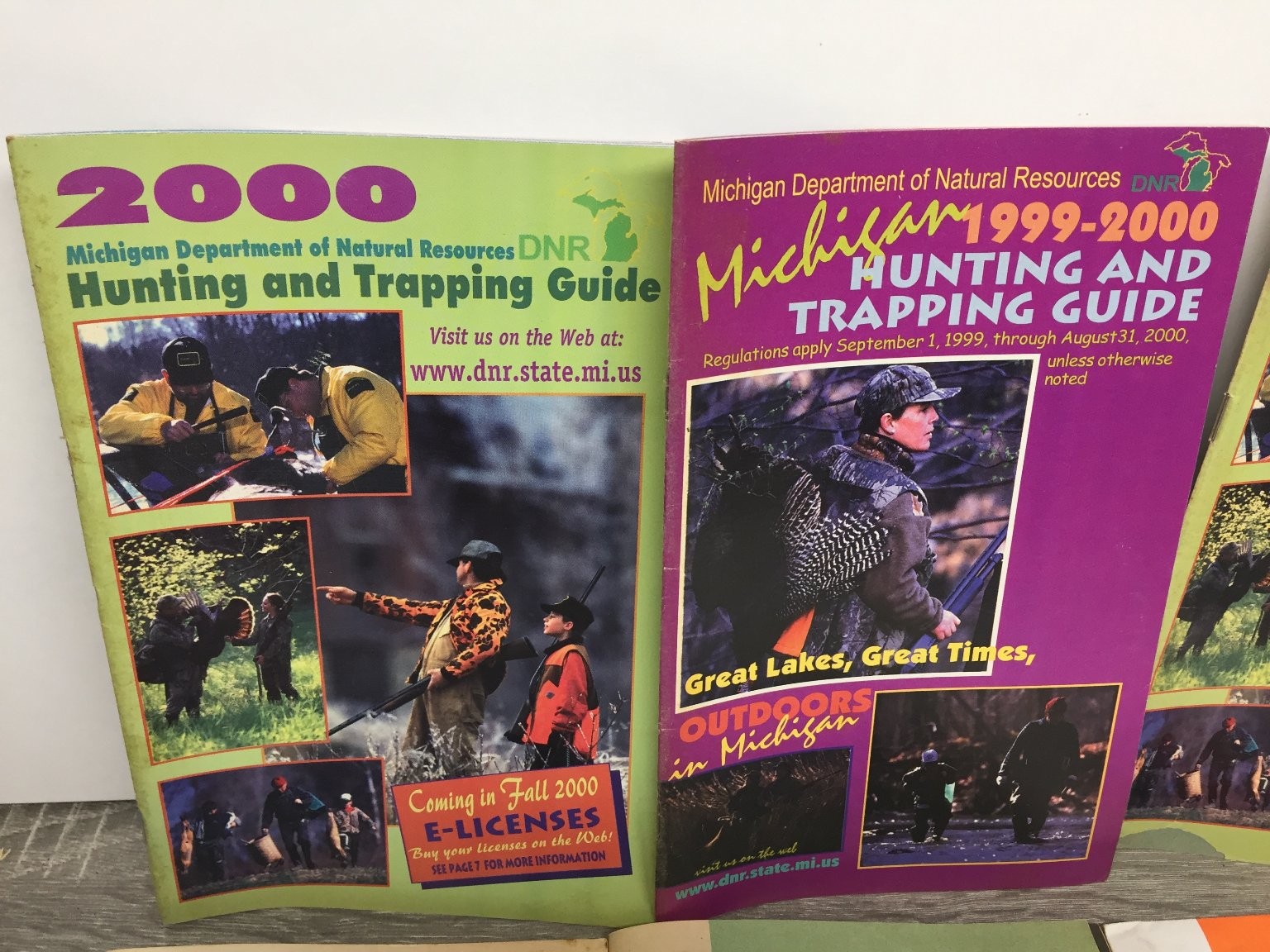 Michigan Hunting and Trapping Guide 1990’s 2000’s Michigan DNR Outdoors Wildlife