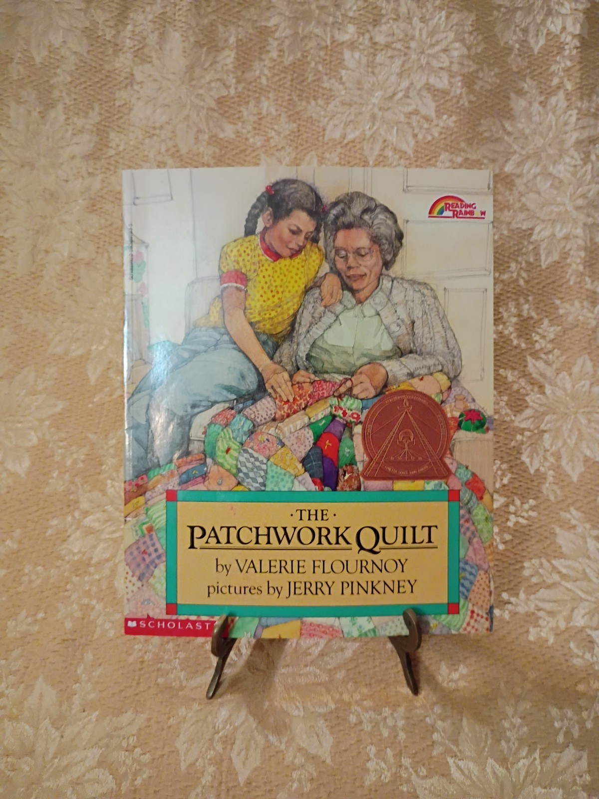 The Patchwork Quilt Valerie Flournoy 1985 Scholastic Paperback Pinkney Book