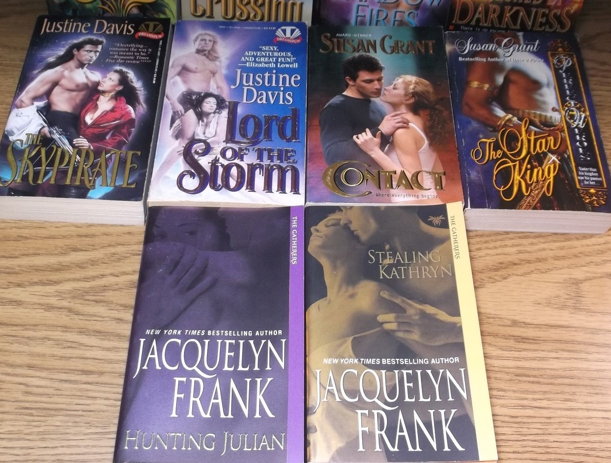 LOT 🔥FUTURISTIC ROMANCE🔥 Justine Davis Susan Grant Catherine Spangler Ja Frank