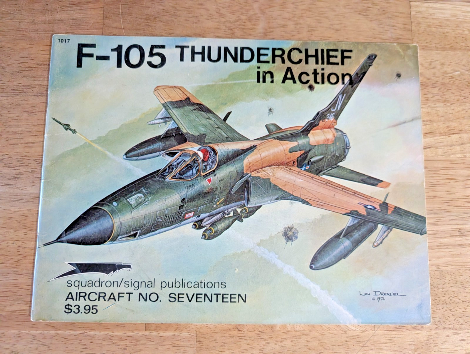 Fighter Jet Military Aircraft Airplanes Huge Lot of 15 Books C130 P38 F105 B24