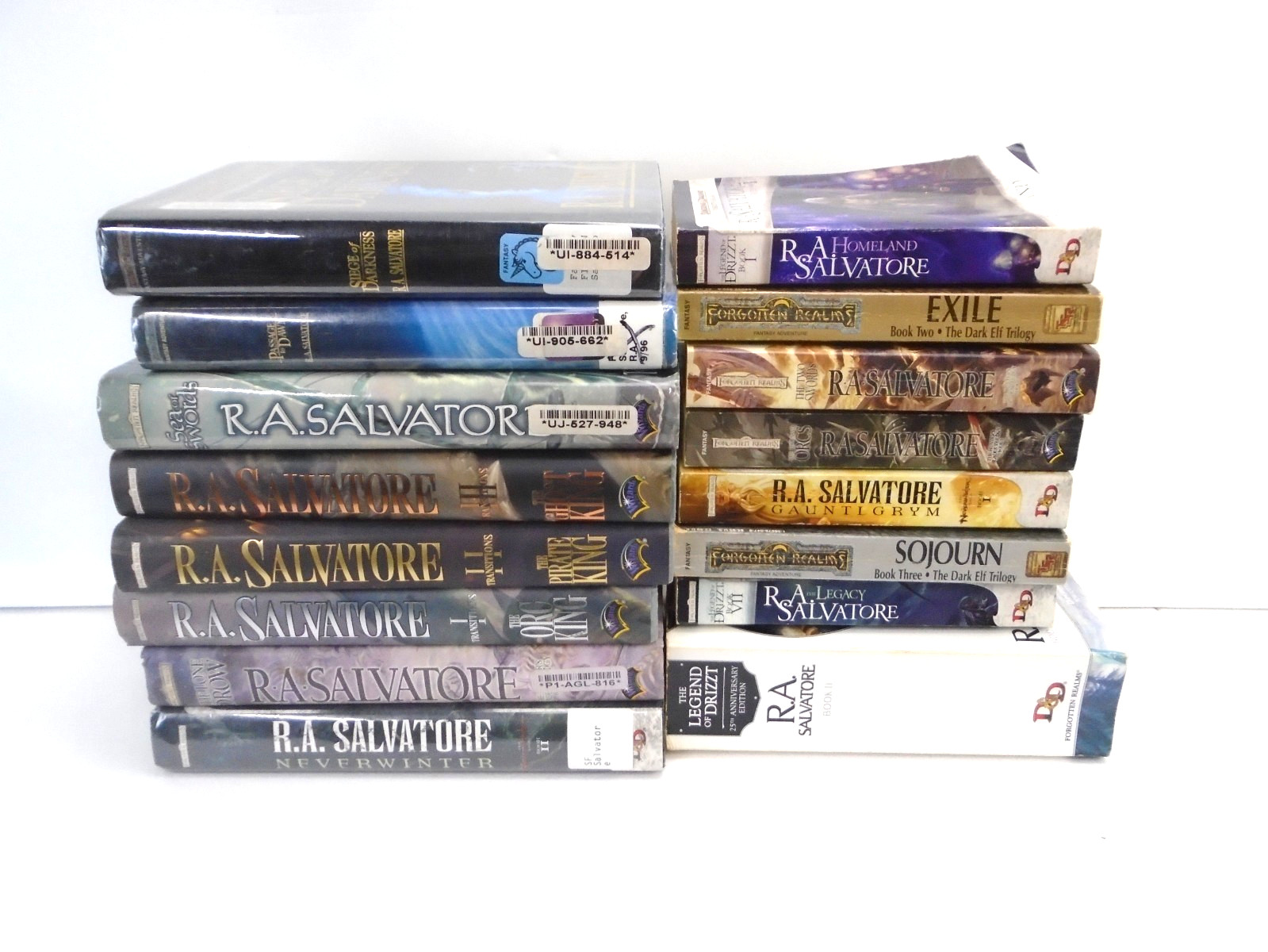 Drizzt Forgotten Realms R.A. Salvatore Lot 16 HC/PB books The Pirate King + More