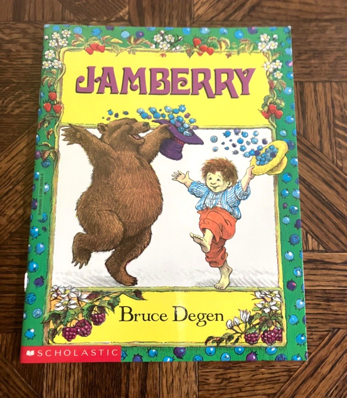 Children’s Book/ Jamberry by Bruce Degen/ 1st Scholastic Edition Paperback
