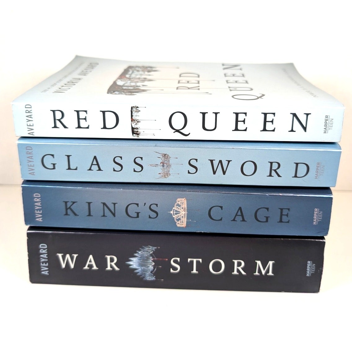 Near Complete Set RED QUEEN Books Series by Victoria Aveyard vol. 1-4 PB
