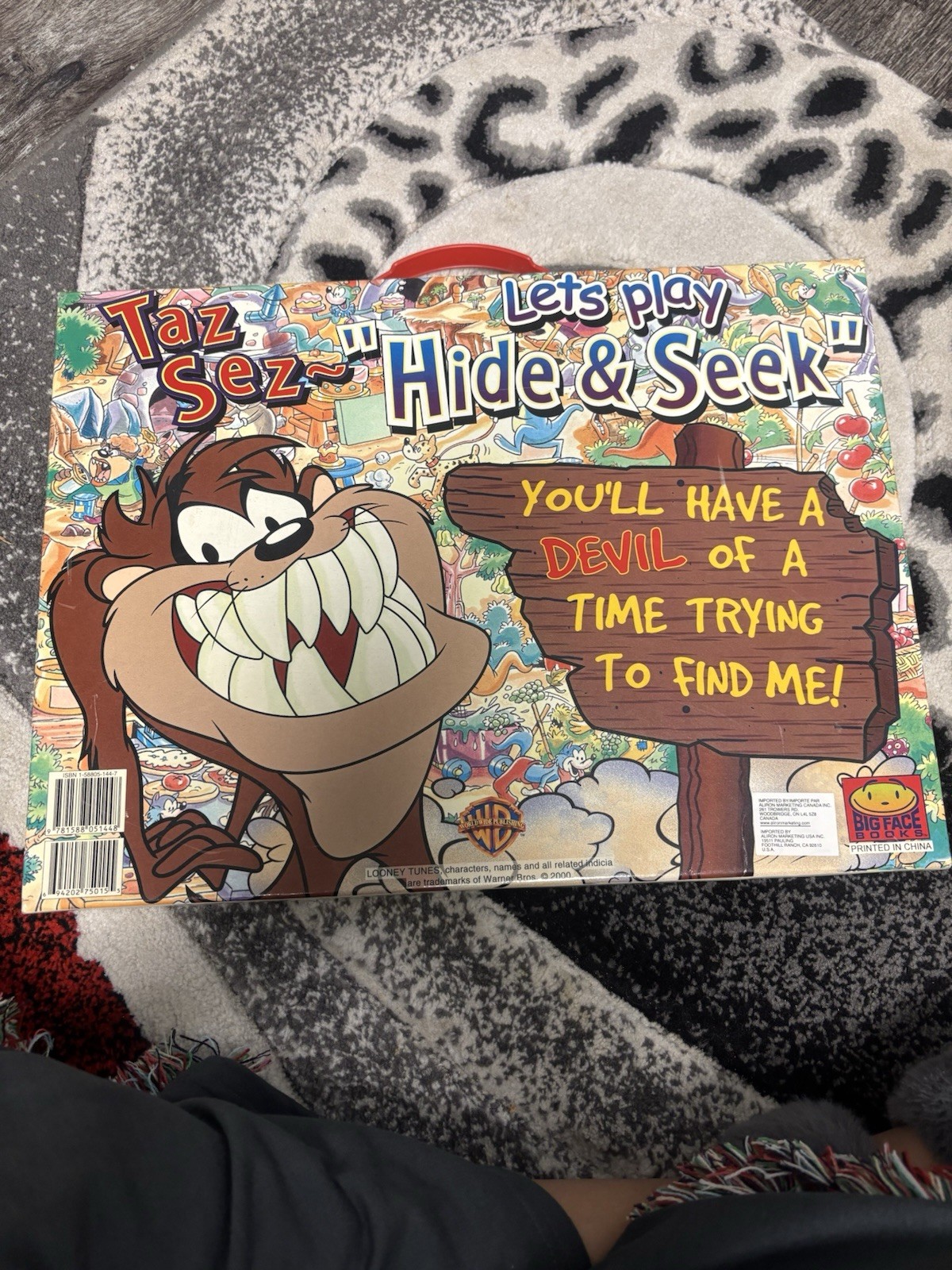 Looney Tunes Taz’s Hide & Seek Activity Book Illustrated Paperback 2000
