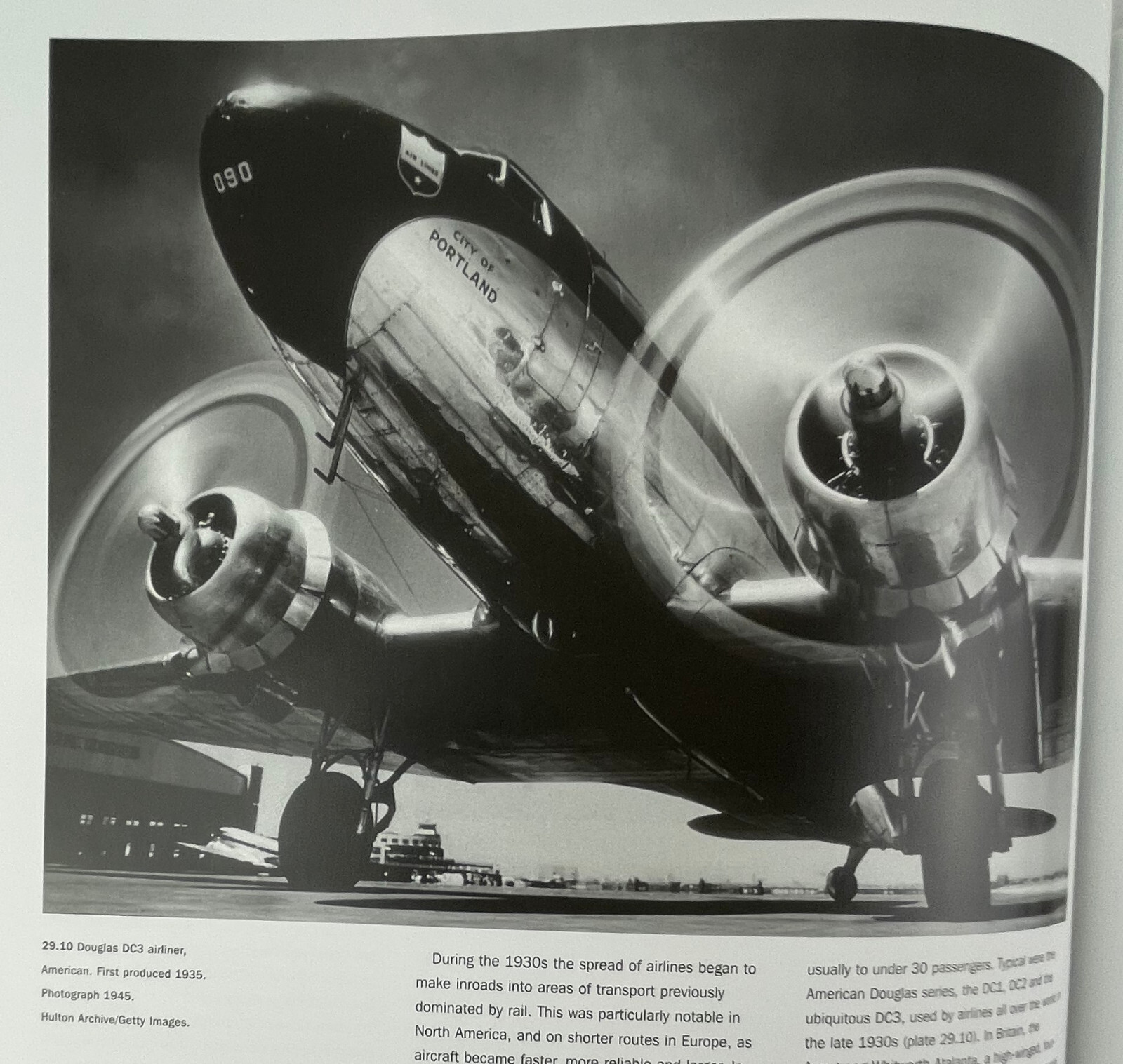 Art Deco : 1910-1939, 2003, Benton/Benton/Wood, 1st North American Ed., HCDJ