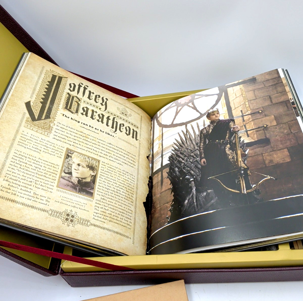 Inside HBO’s Game of Thrones: The Collector’s Edition Book, Maps, Storyboards ++