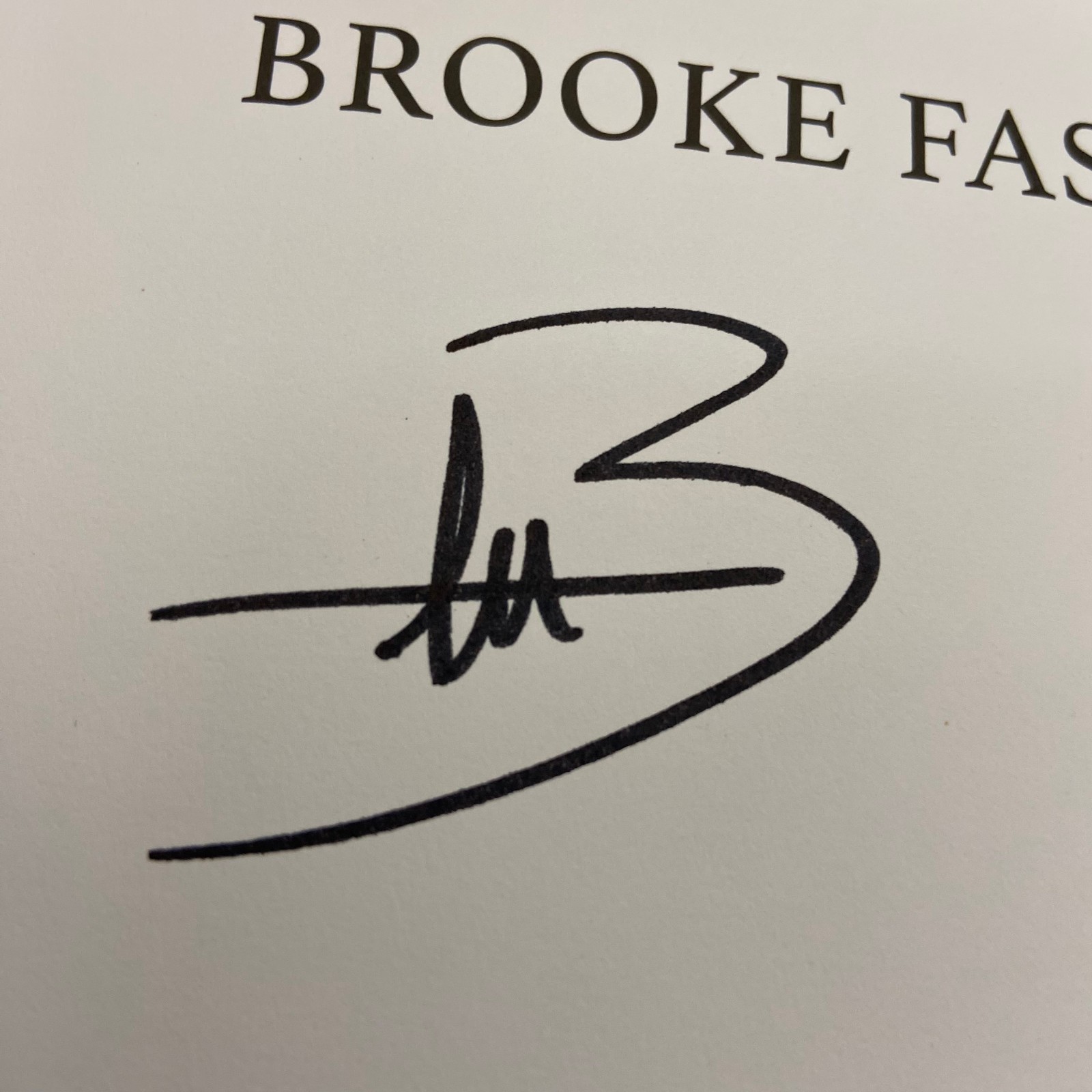 To Cage A Wild Bird Brooke Fast SIGNED FairyLoot Exclusive Edition 2025 HCDJ