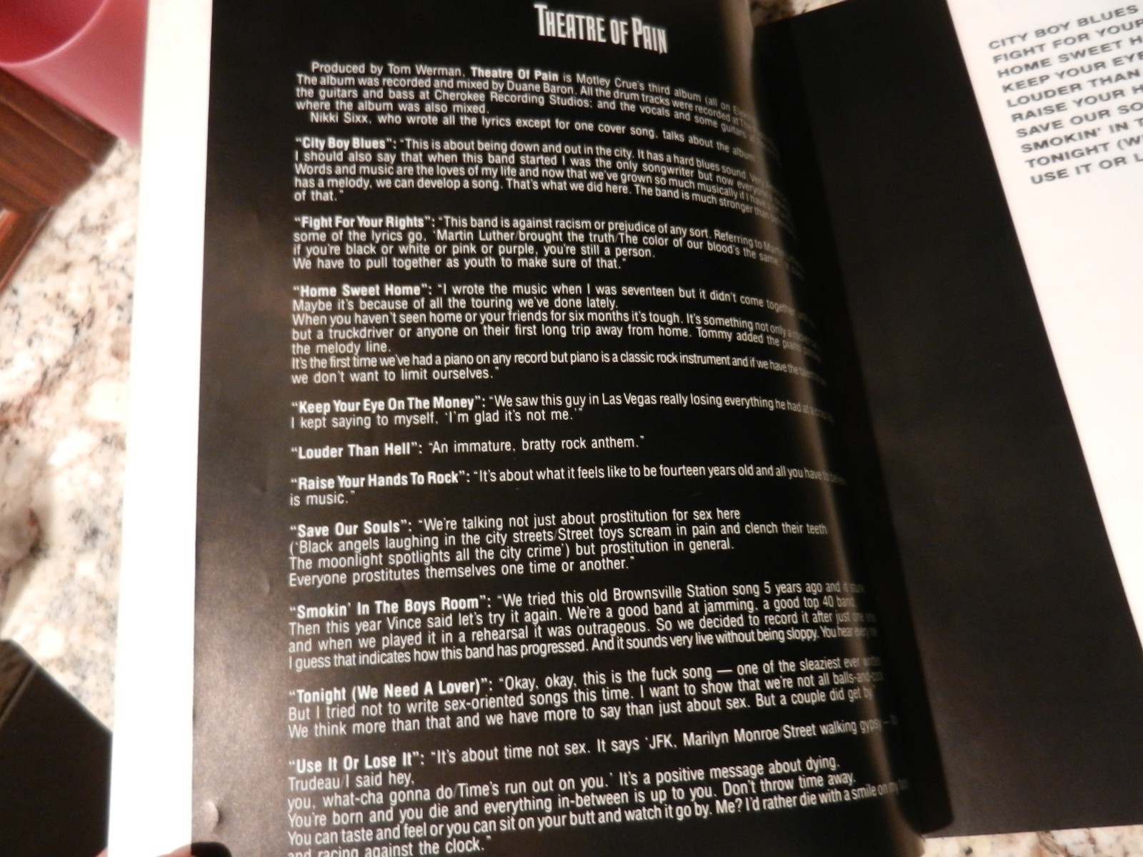 MOTLEY CRUE 1985 Theatre of Pain SONGBOOK Nikki Sixx Mick Mars Tommy Lee METAL