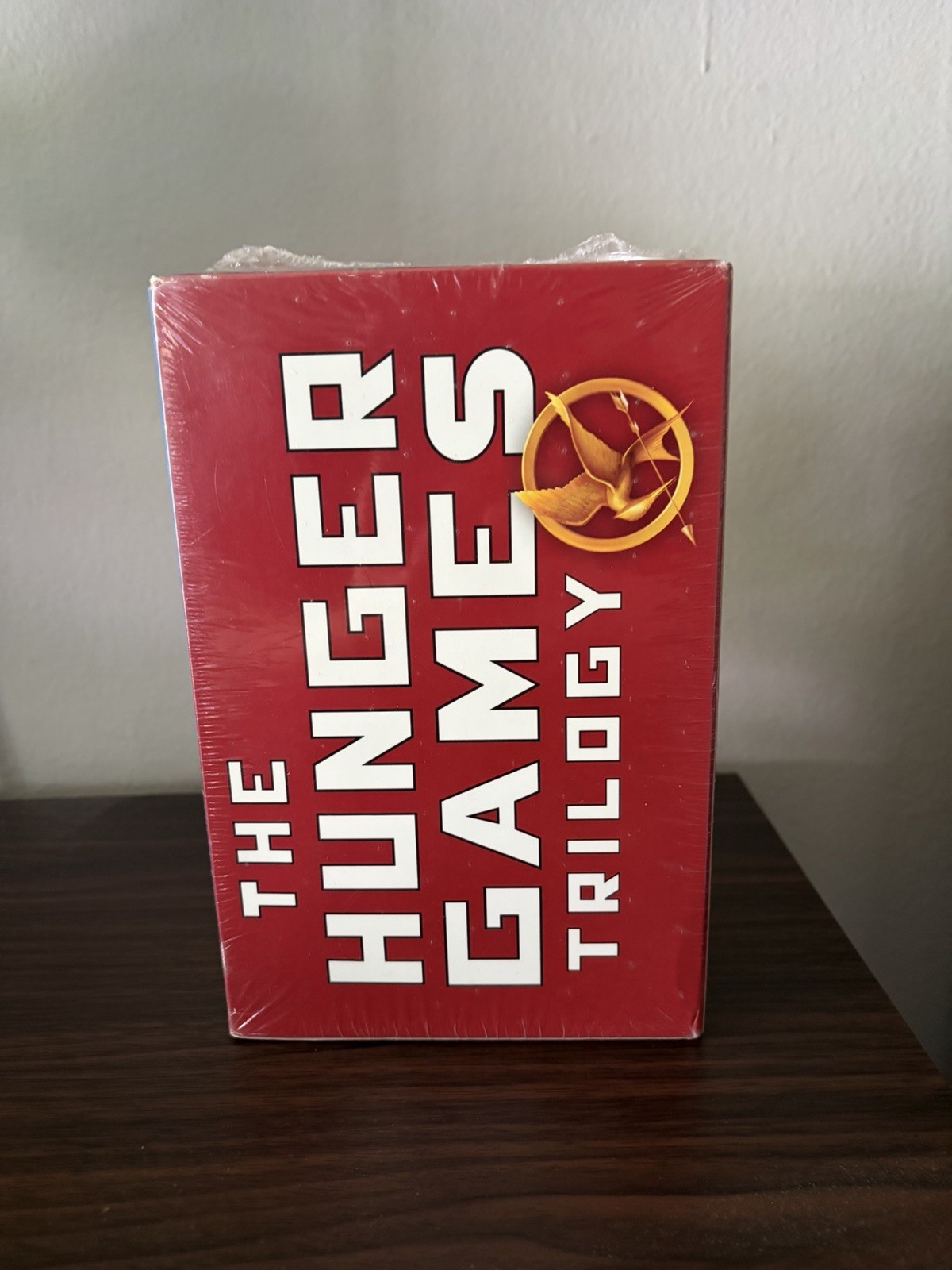 NEW The Hunger Games Trilogy Box Set Suzanne Collins (Paperback, 3-Book)