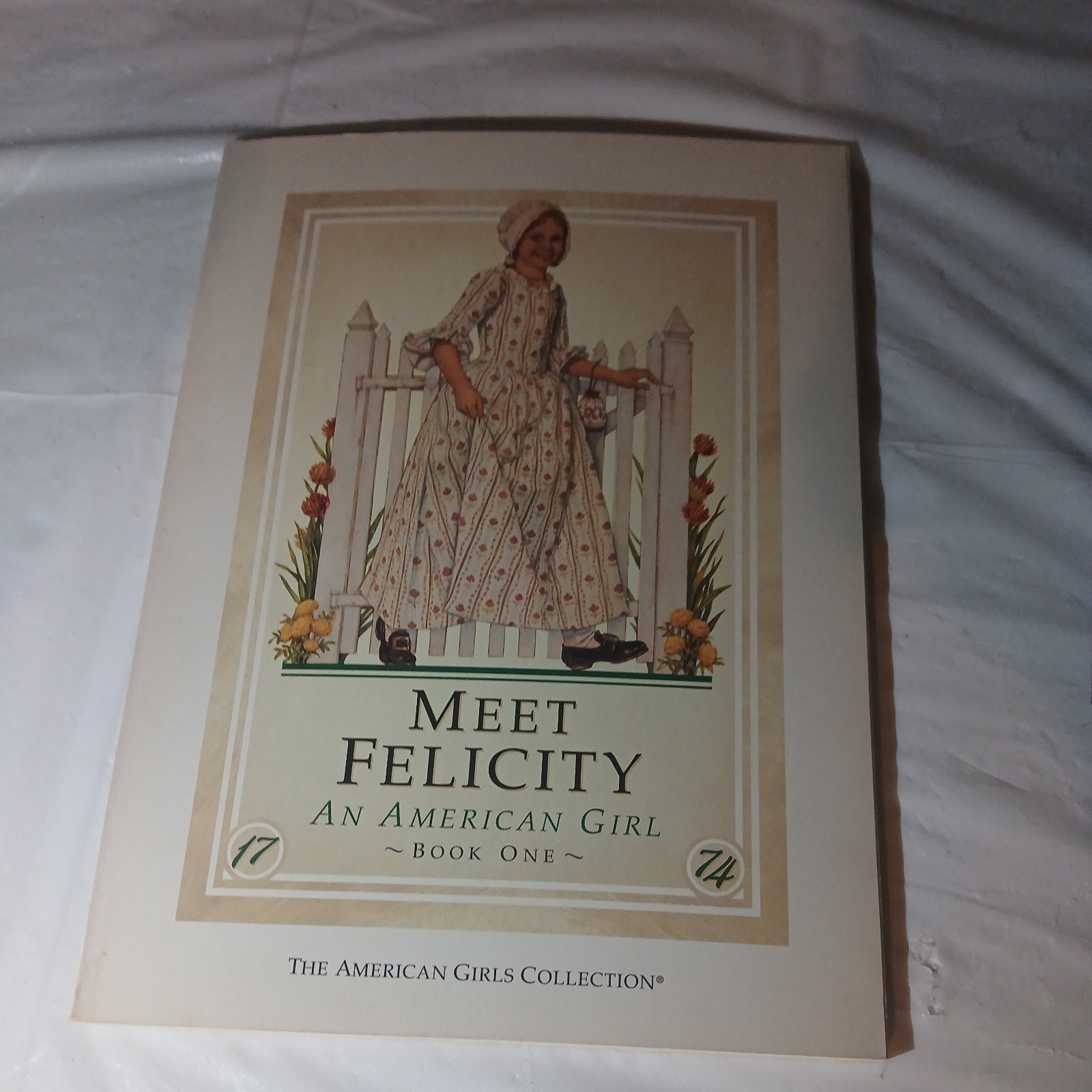 Meet Felicity by Valerie Tripp (1991, Trade Paperback)