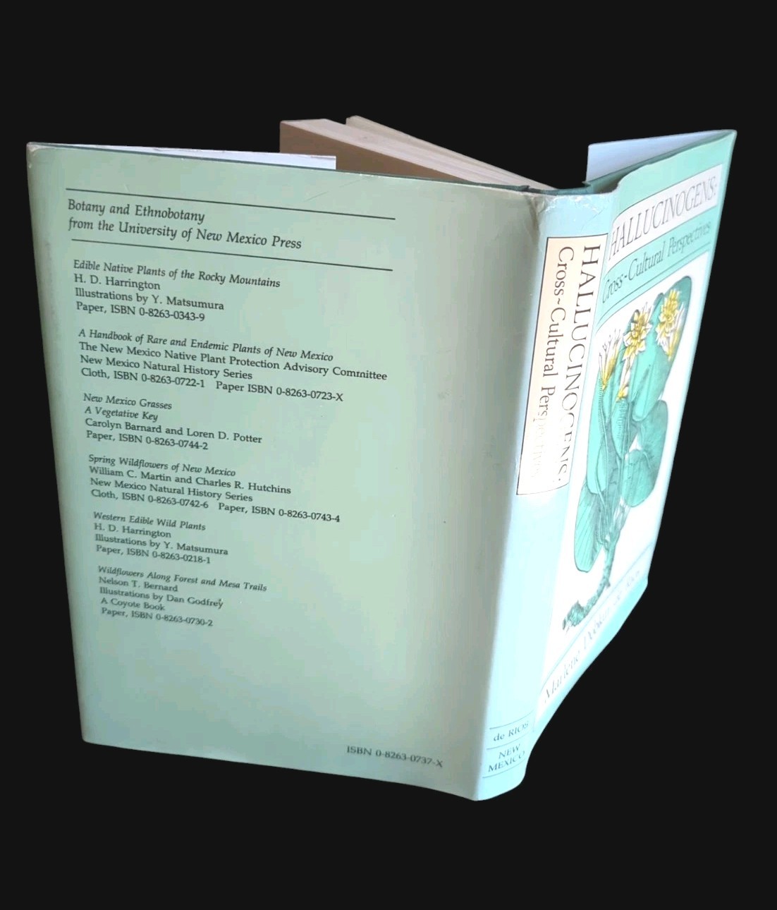 Hallucinogens: Cross-Cultural Perspectives by Marlene D. De Rios Hardcover