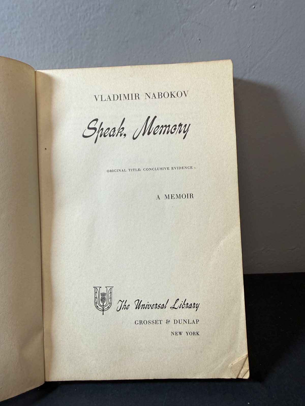 Vladimir Nabokov Speak, Memory (Universal Library UL-76) Paperback Memoir 1959