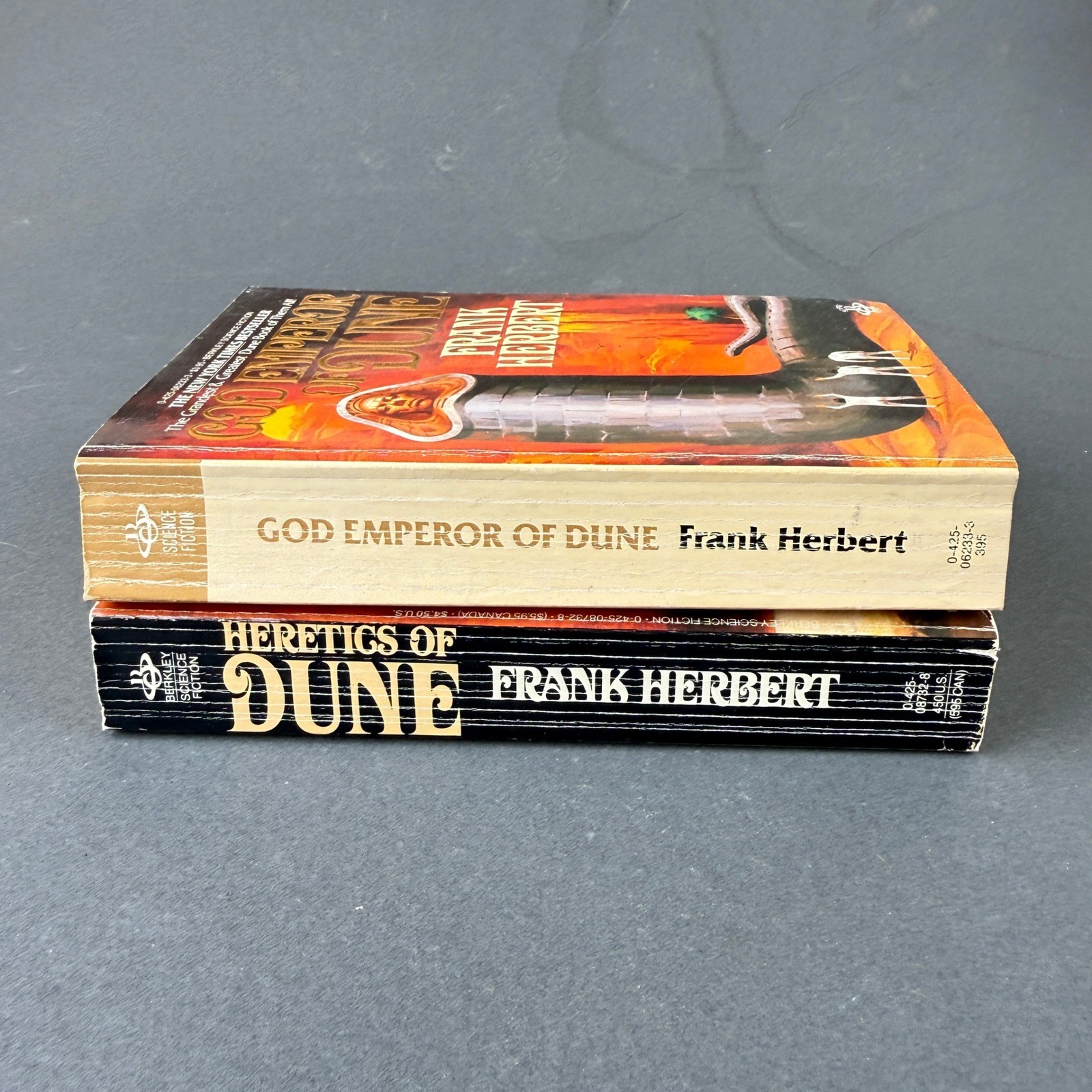 Frank Herbert God Emperor & Heretics of Dune Vintage Paper back 1984