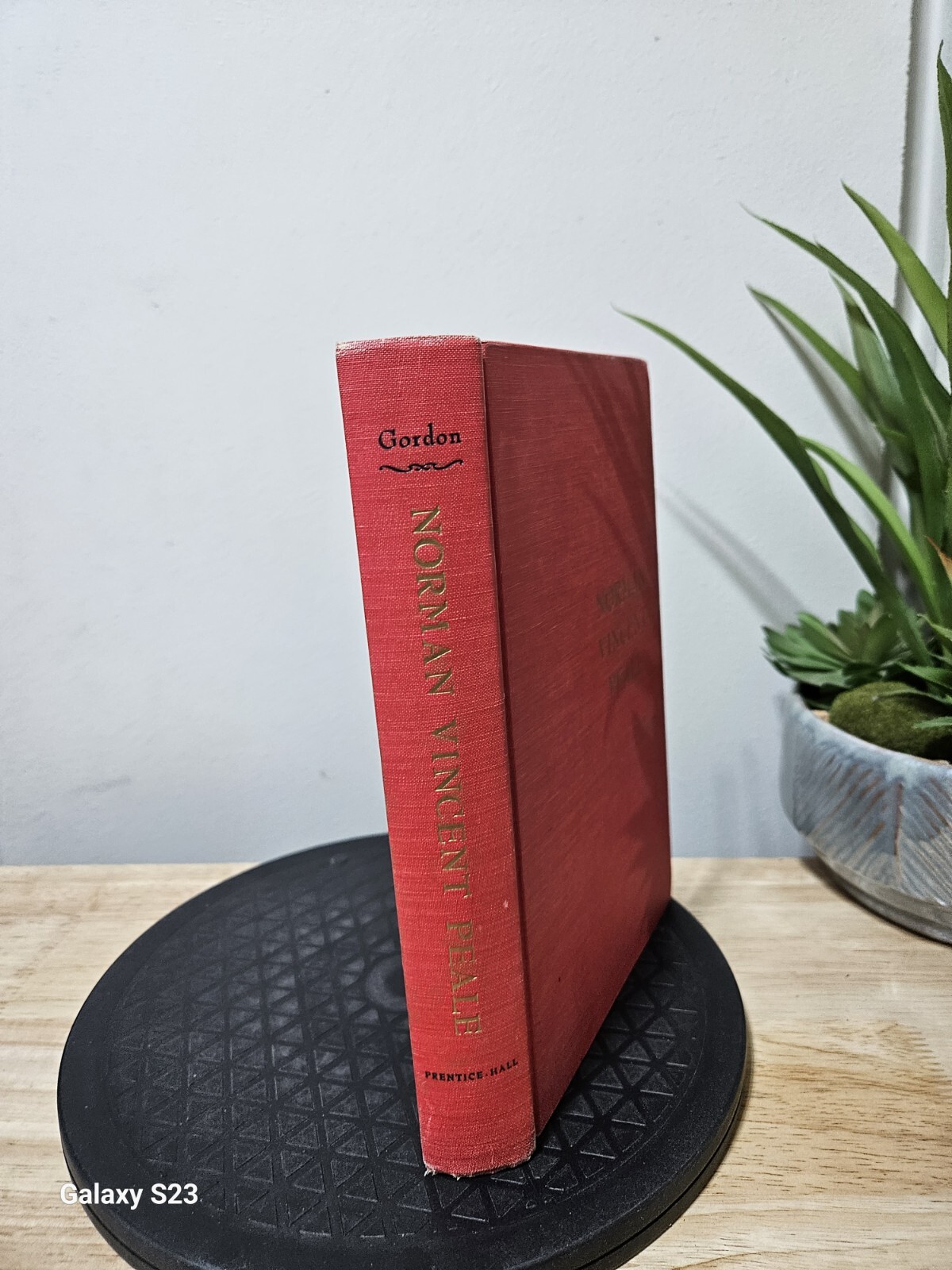 NORMAN VINCENT PEALE, MINISTER TO MILLIONS: A BIOGRAPHY By Arthur Gordon