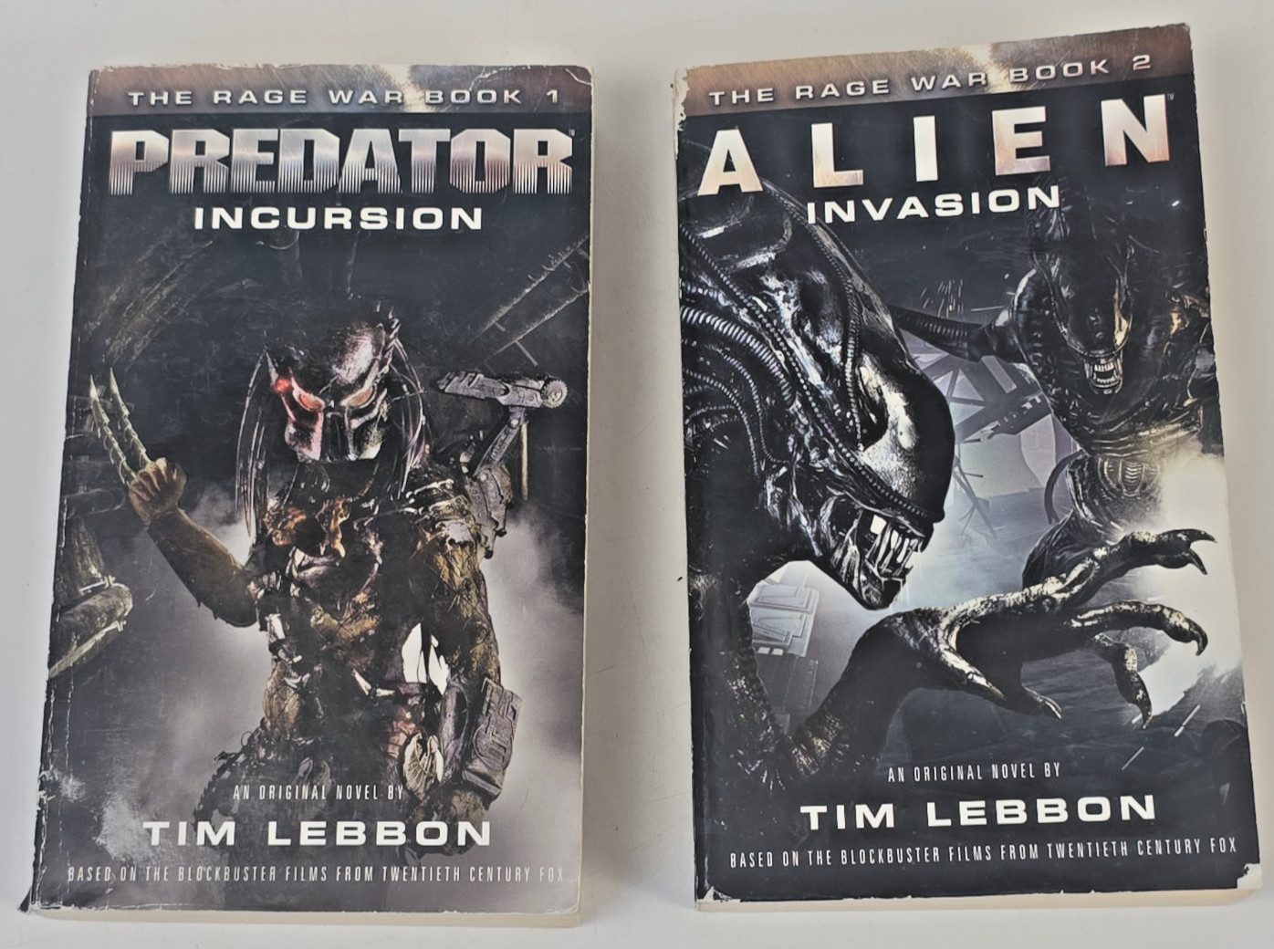 The Rage War 1-2: Predator Incursion & Alien Invasion by Tim Lebbon Titan Books