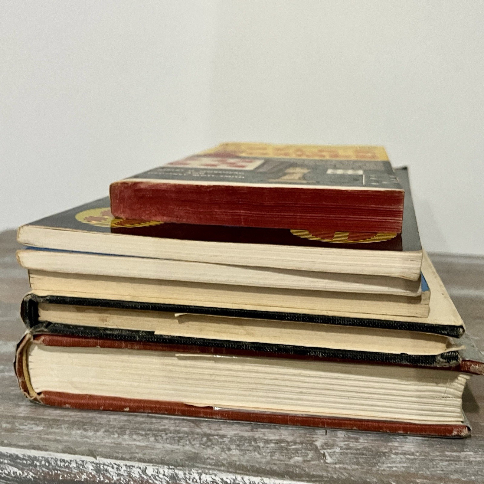 Intellectual Book Bundle 6 vintage books 2 hard cover, 3 paper backs