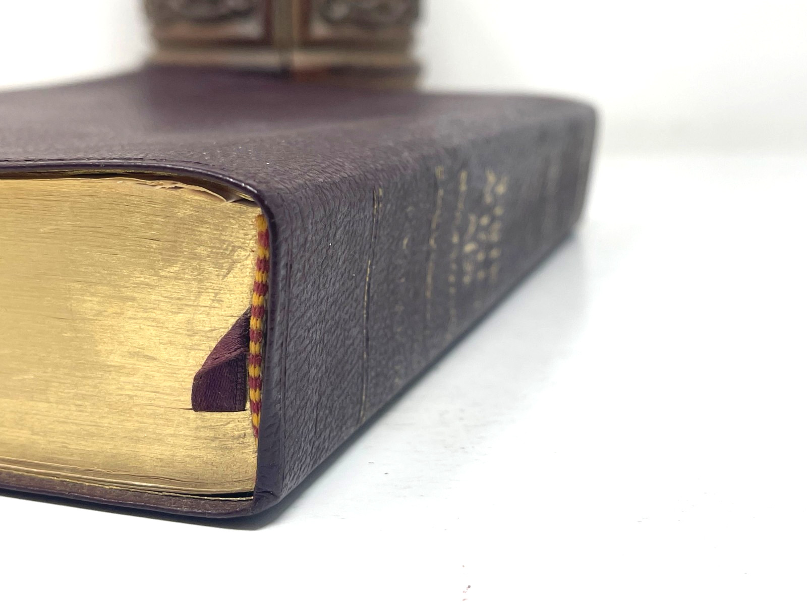 Zondervan KJV Study Bible Leather Bound Indexed 2002