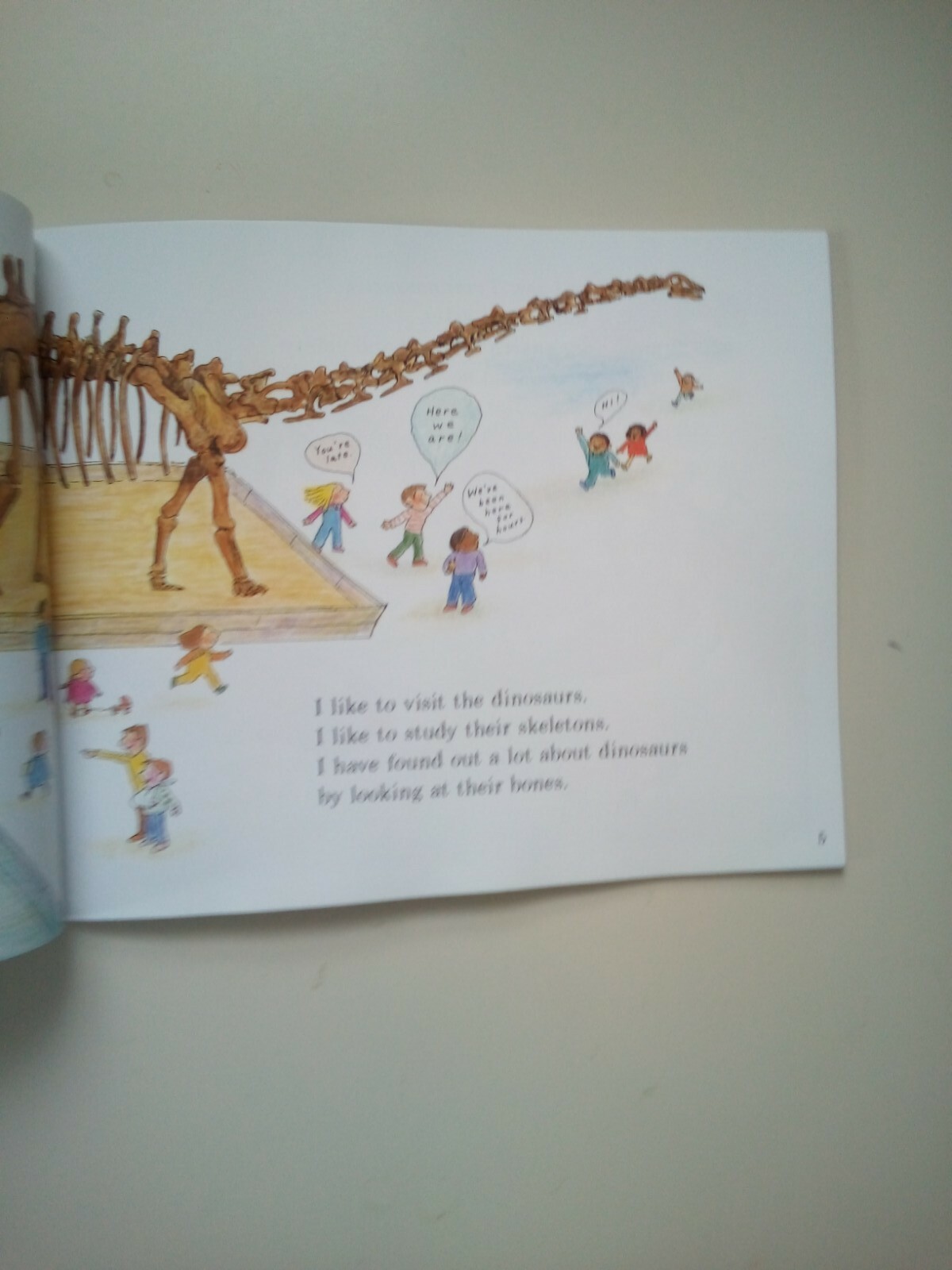 Dinosaurs Are Different By Aliki Paperback 1985 Stage 2