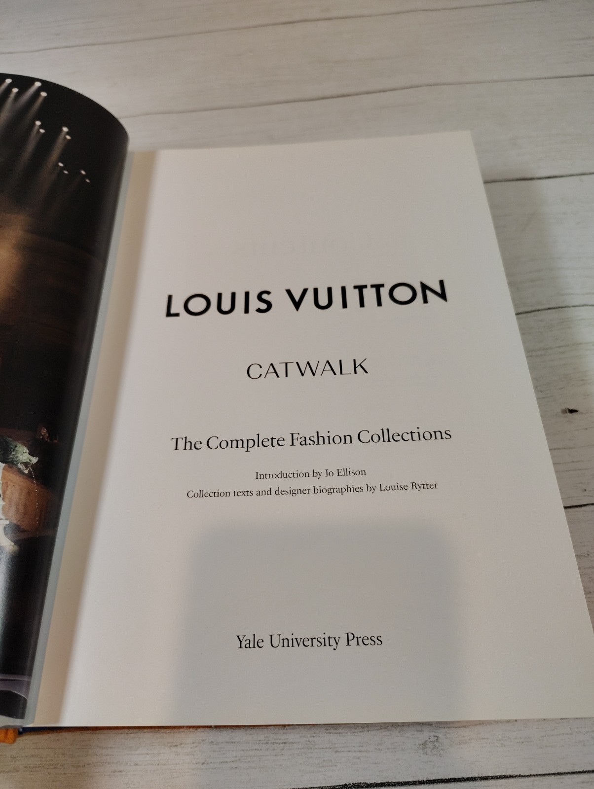 Louis Vuitton Catwalk Hardcover Book Thames & Hudson Table Decor Used Good