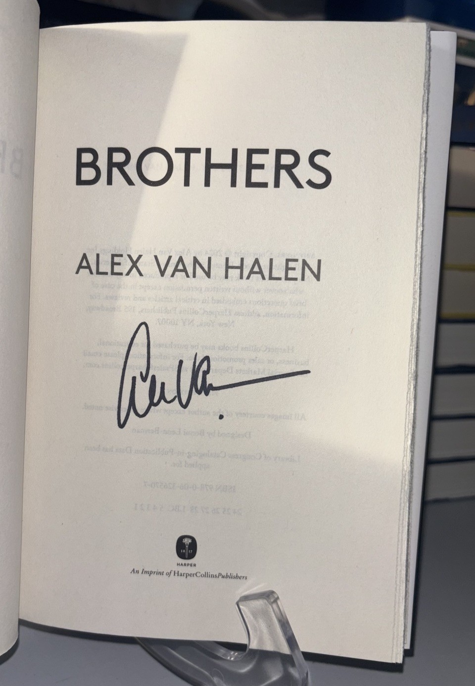 BROTHERS ALEX VAN HALEN SIGNED AUTOGRAPHED NEW BOOK SIGNED TITLE PAGE RARE #6