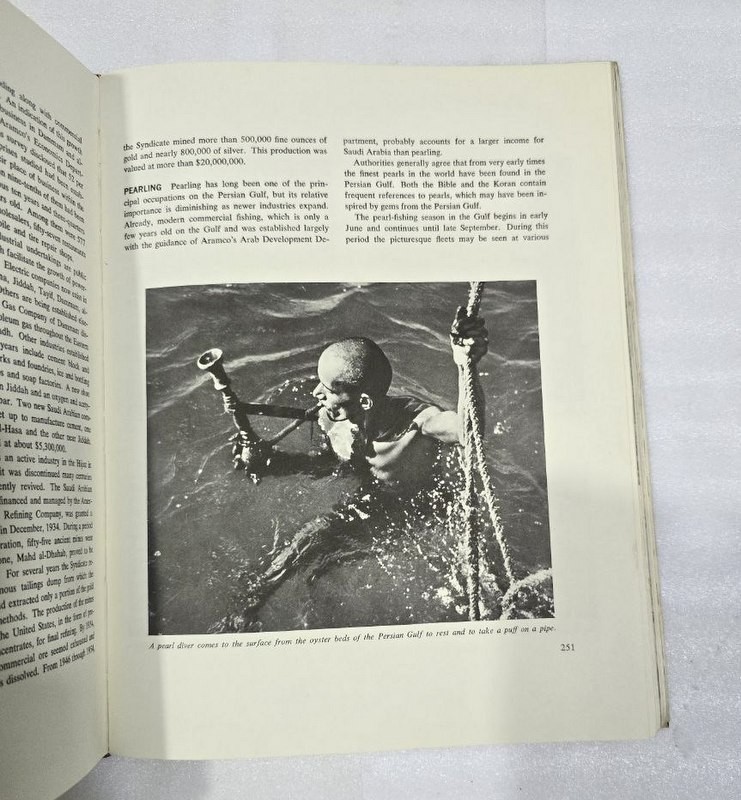 1960 Saudi Arabia KSA Aramco Handbook Arabian American OIL Company أرامكو