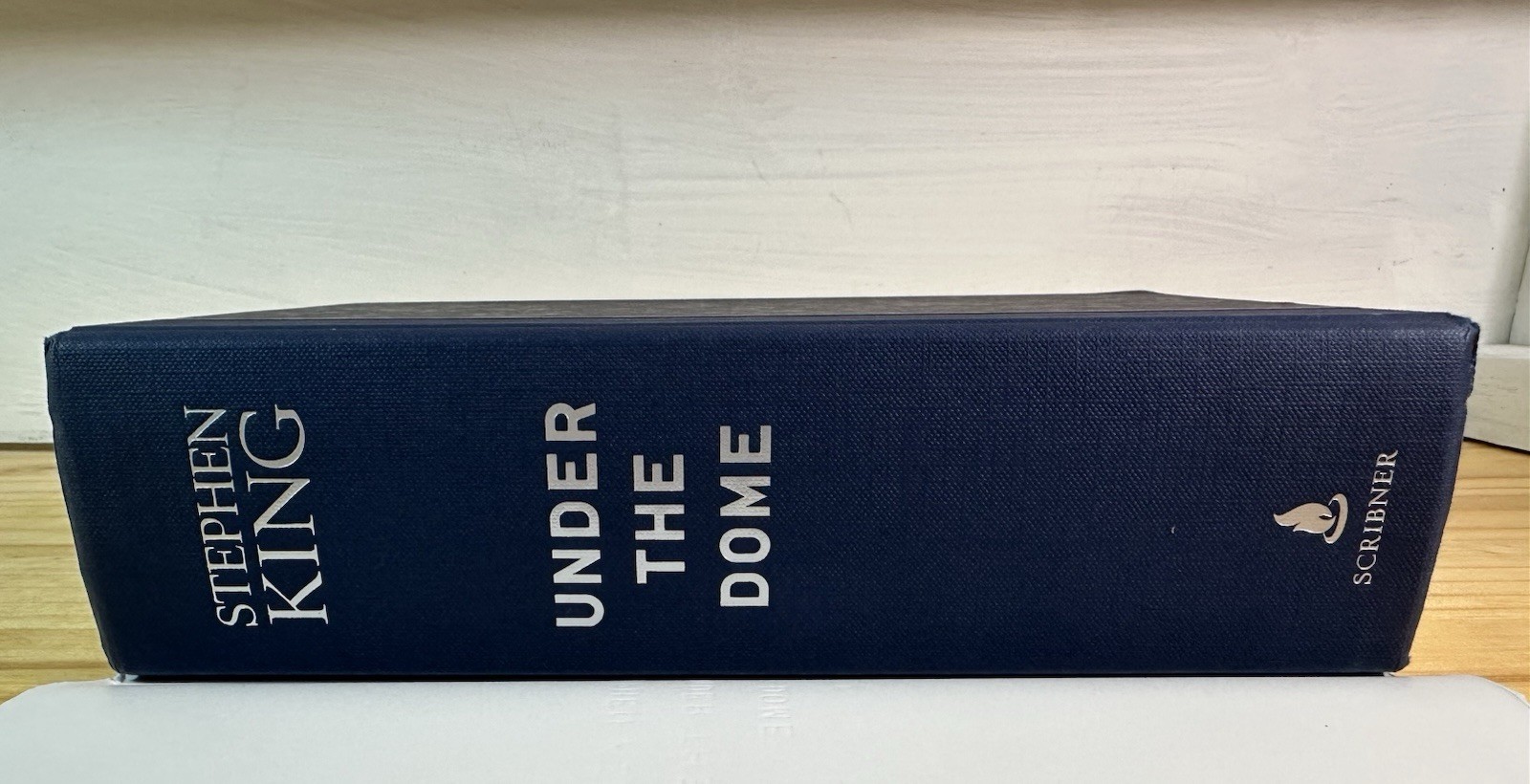 Under the Dome : A Novel by Stephen King Hardcover 1st edition 1st print 2009