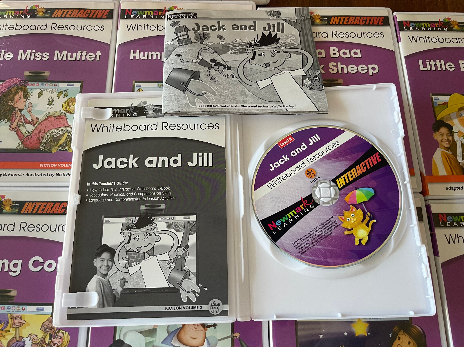 Newmark Learning Interactive Whiteboard Resources Vol. 2- 12 interactive CD-Roms