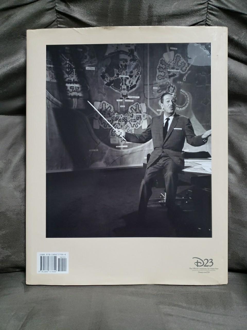 Yesterday’s Tomorrow : Disney’s Magical Mid-Century by Don Hahn (2017,…