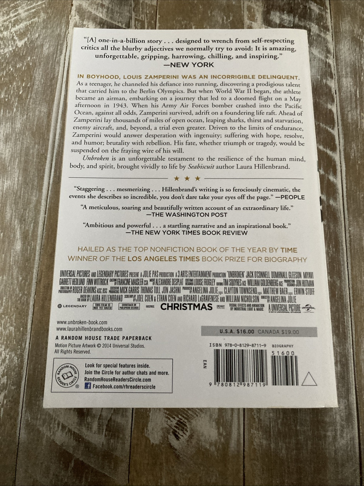 “Unbroken”New York Times Bestseller, 2010 Edition Paperback by Laura Hillenbrand
