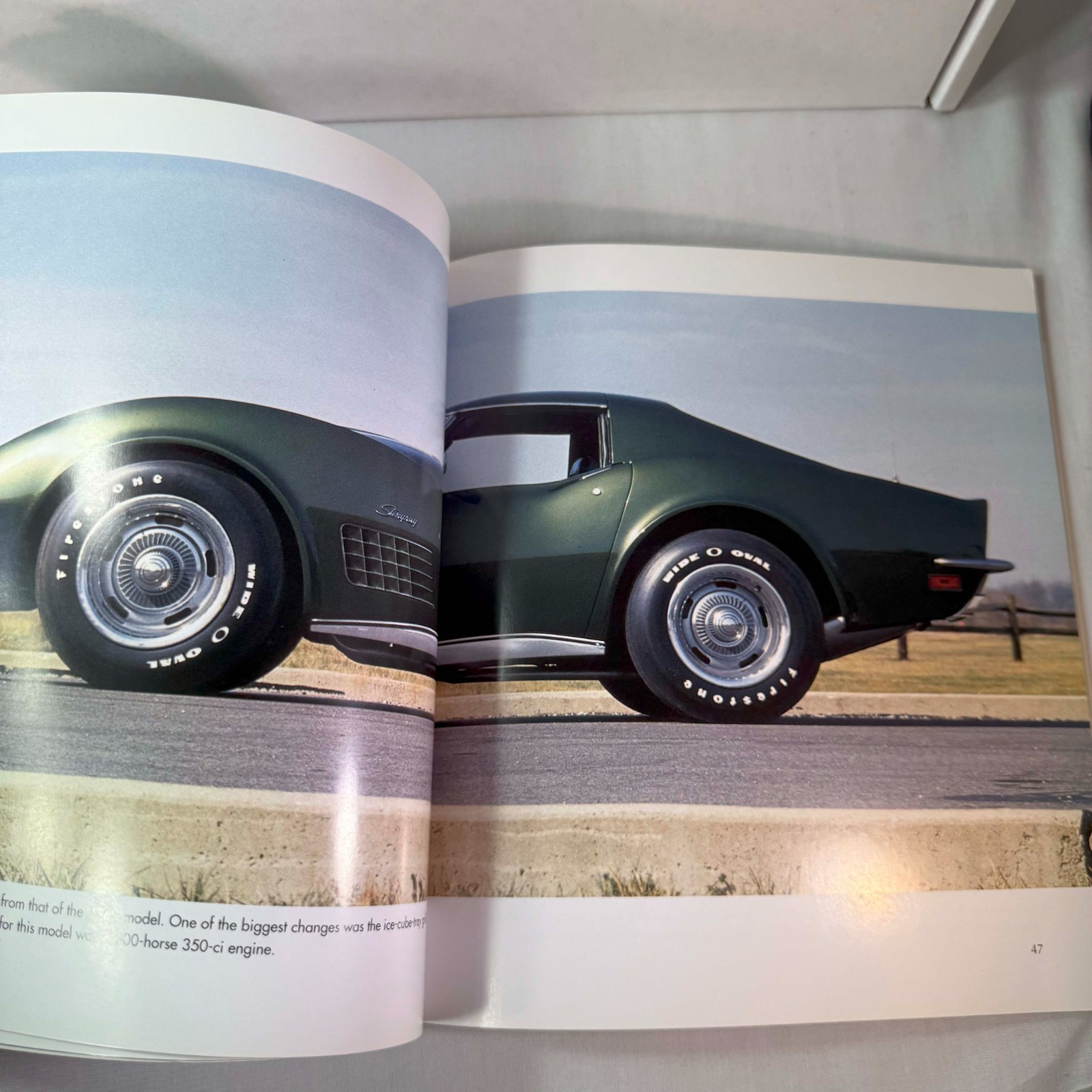 GM MUSCLE CARS By Bill Holder and Phil Kunz Full Color Examples Great Condition!