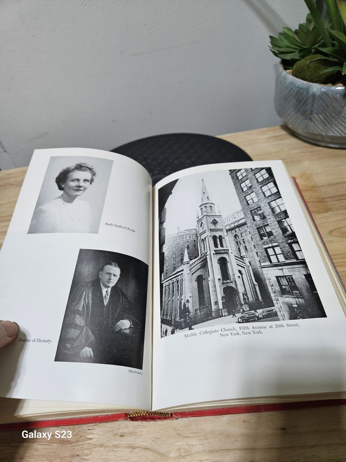 NORMAN VINCENT PEALE, MINISTER TO MILLIONS: A BIOGRAPHY By Arthur Gordon