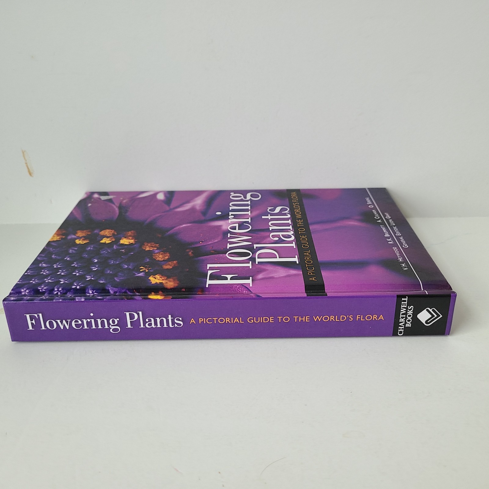 Book Flowering Plants Pictorial Guide Leon Gray 2015 HC Horticulture Gardening