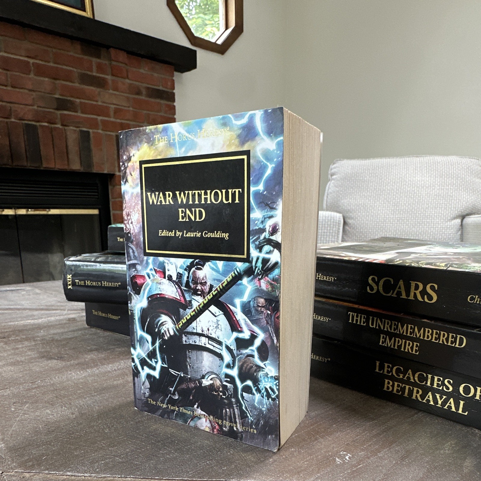 The Horus Heresy book 33: War Without End Mass Market PB – Eng