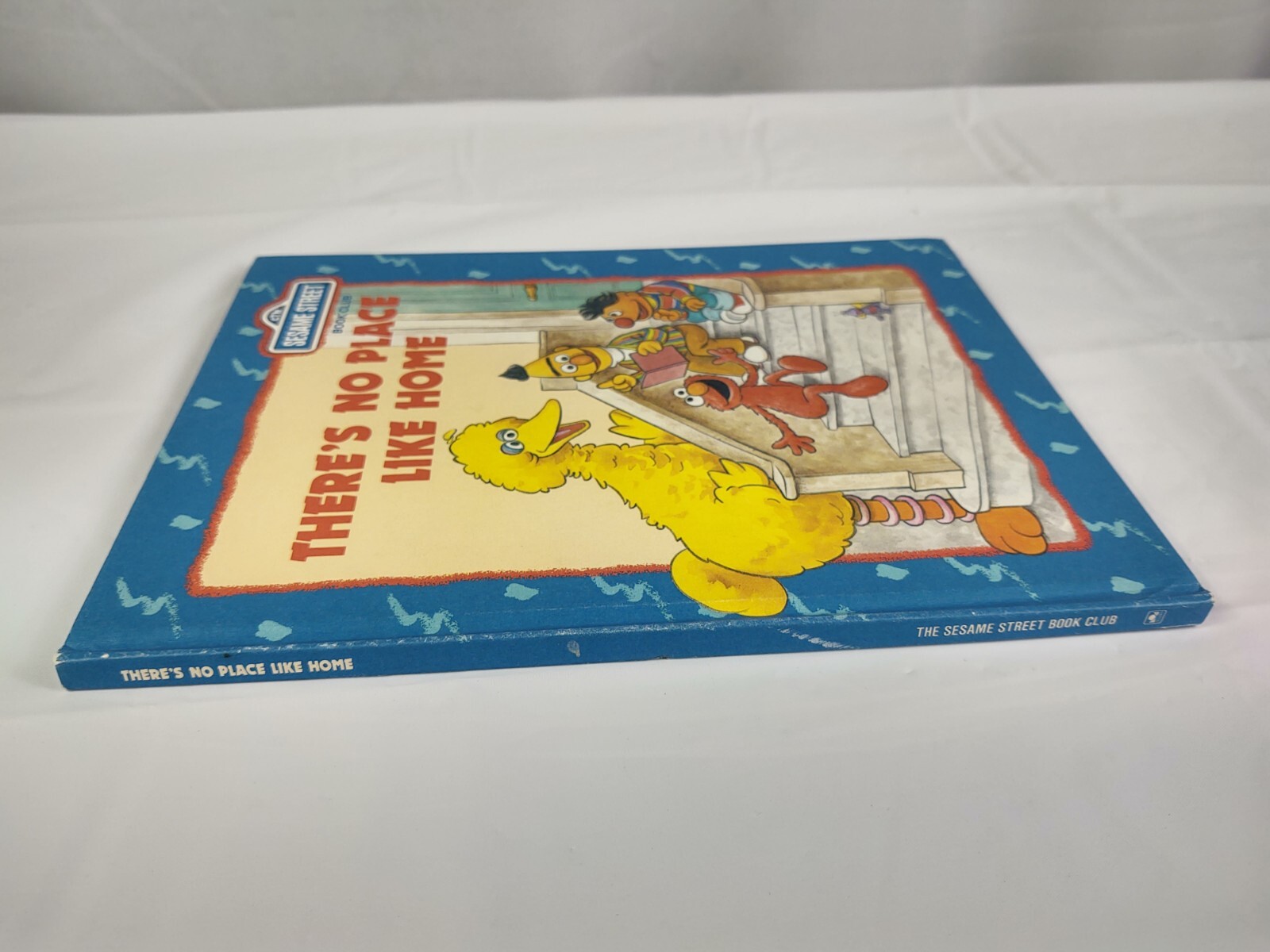 Vintage 1993 There’s No Place Like Home Book Sesame Street Book Club Golden CTW