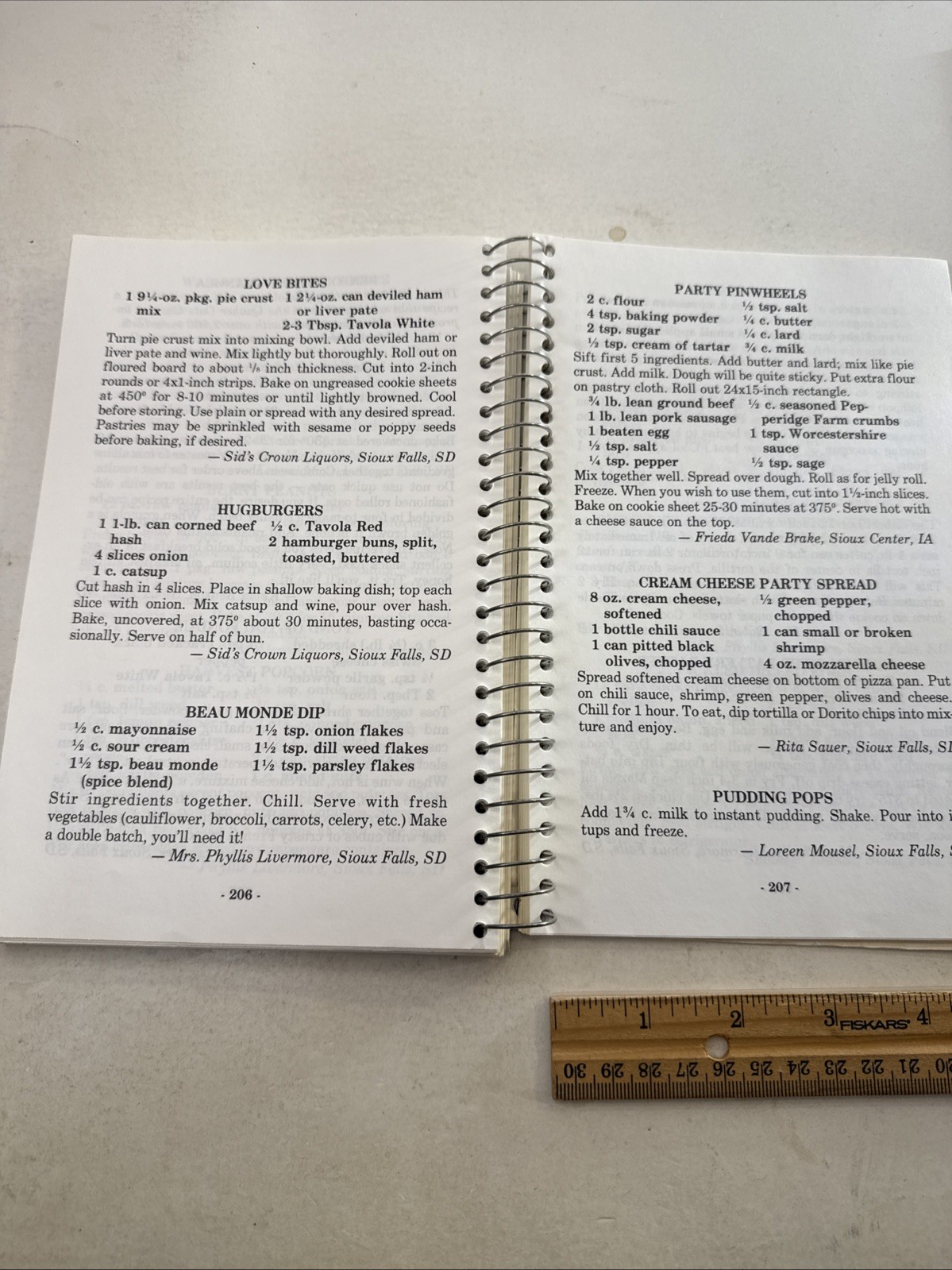 Sioux Falls South Dakota SD Cookbook Vintage 1980s KELO Radio Station Midwestern