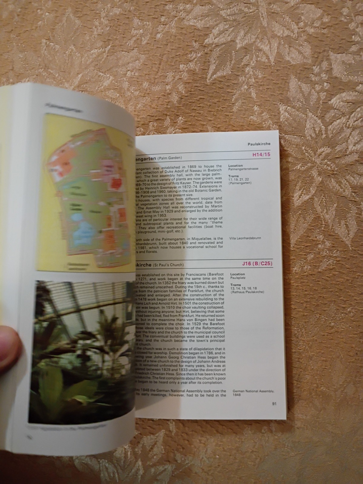 Baedeker’s Frankfurt 1987 Revised Illustrated City Travel Guide Paperback Book