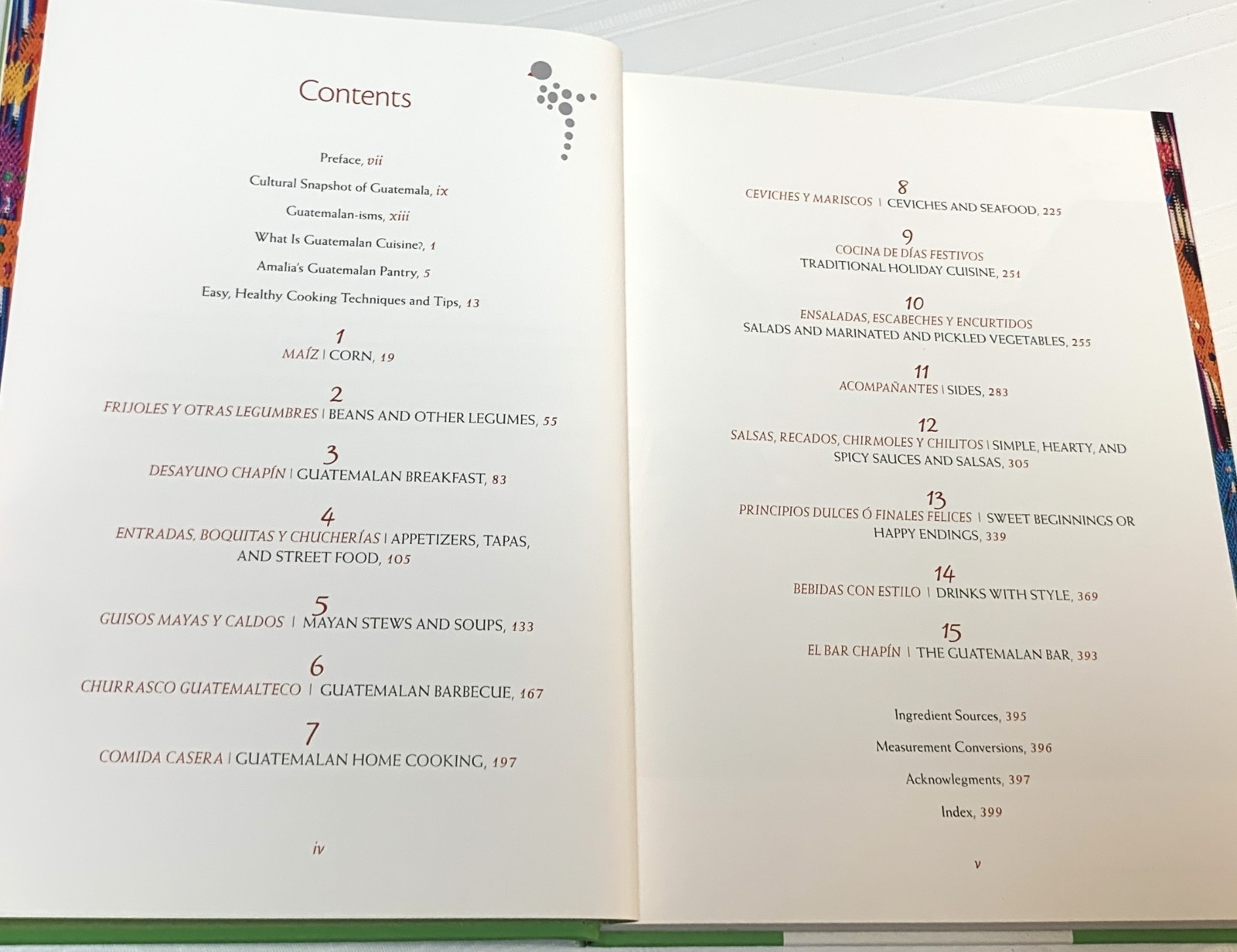 Amalia’s Guatemalan Kitchen : Gourmet Cuisine with a Cultural Flair Cookbook