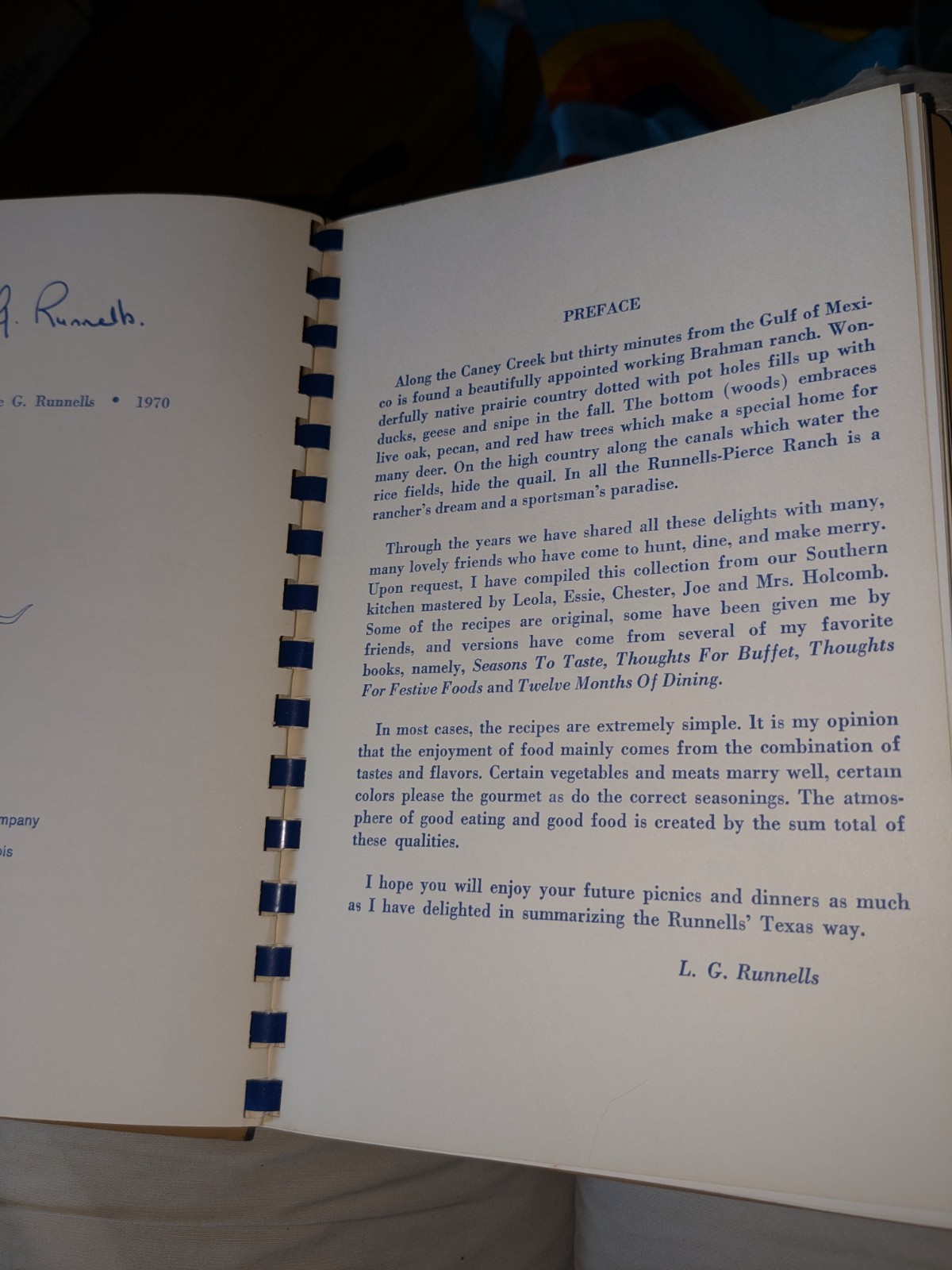 Happiness is a Full House menus and recipes by Louise G. Runnells Cookbook 1970