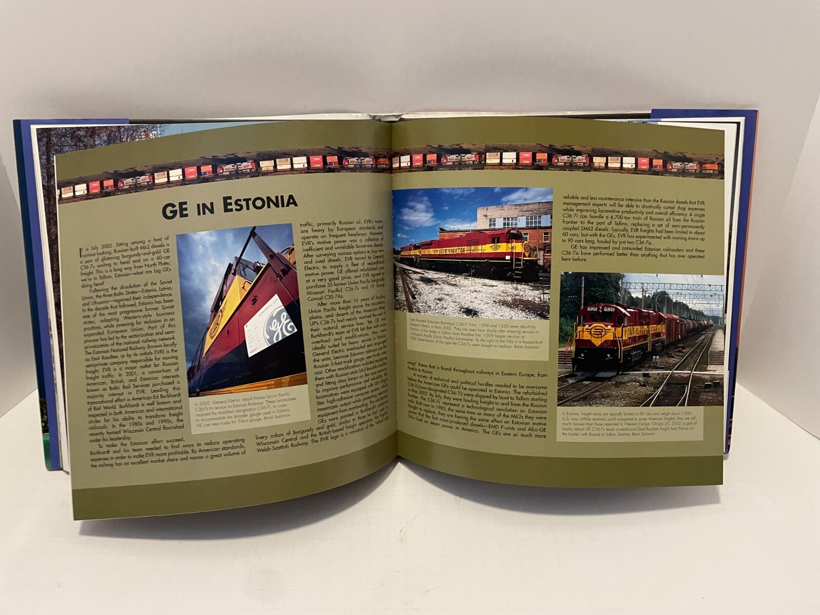 GE Locomotives: 110 Years of General Electric Motive Power Brian Solomon 1st Ed